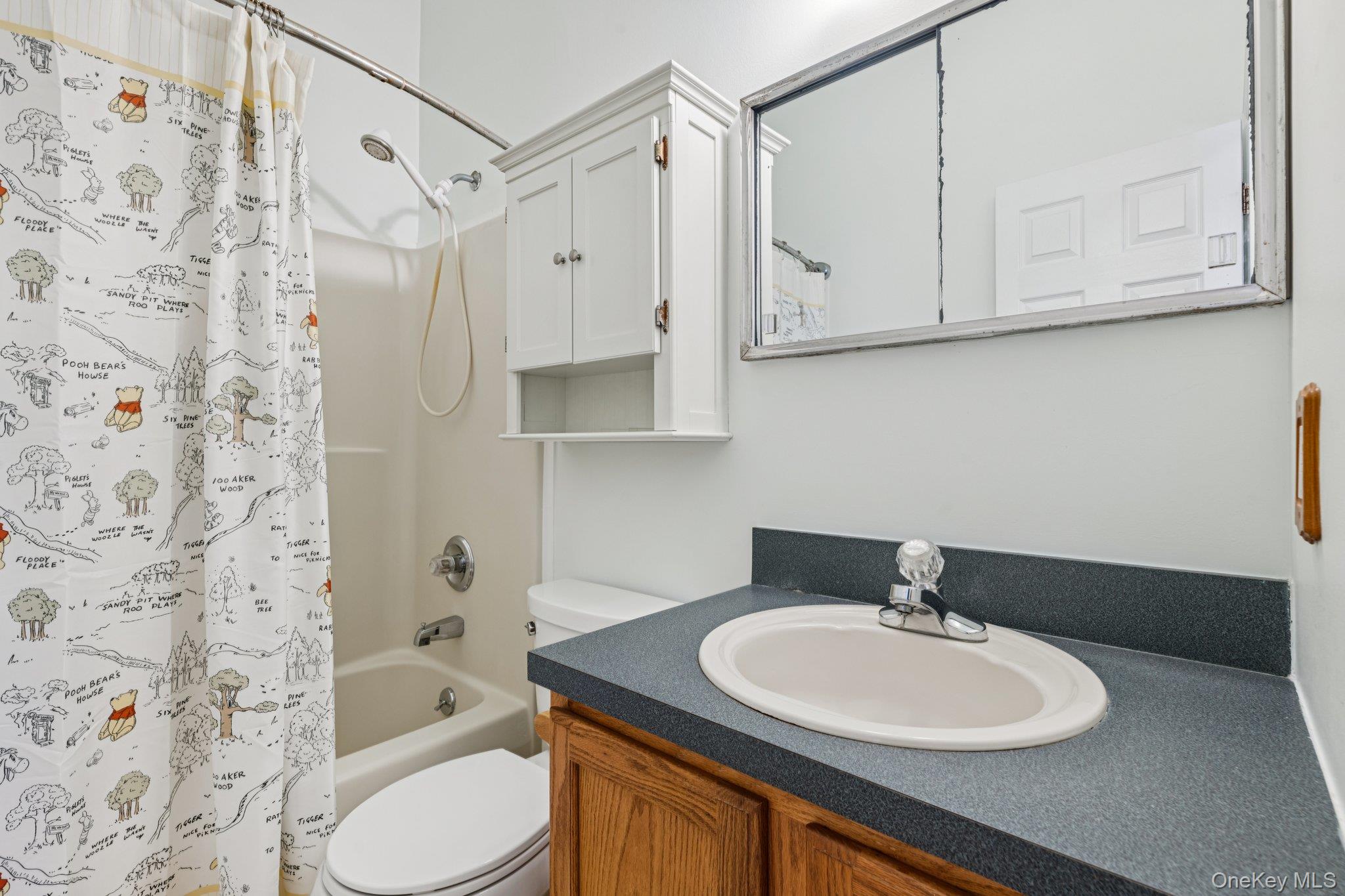 46 Broadway, Shirley, NY 11967