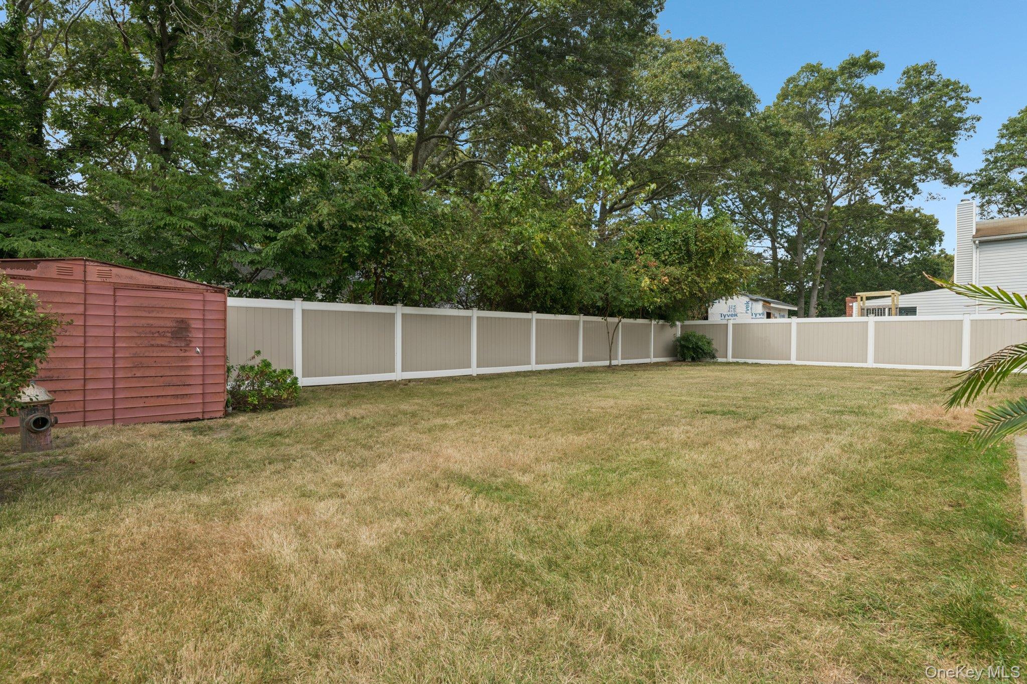 46 Broadway, Shirley, NY 11967