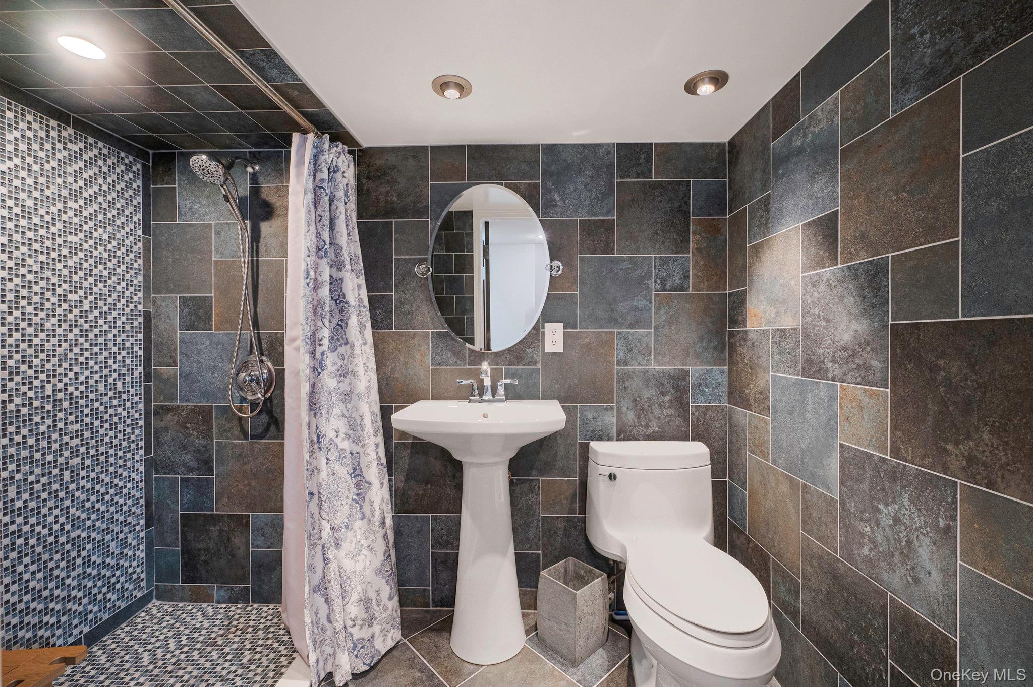 1821 E 34th Street, Brooklyn, NY 11234