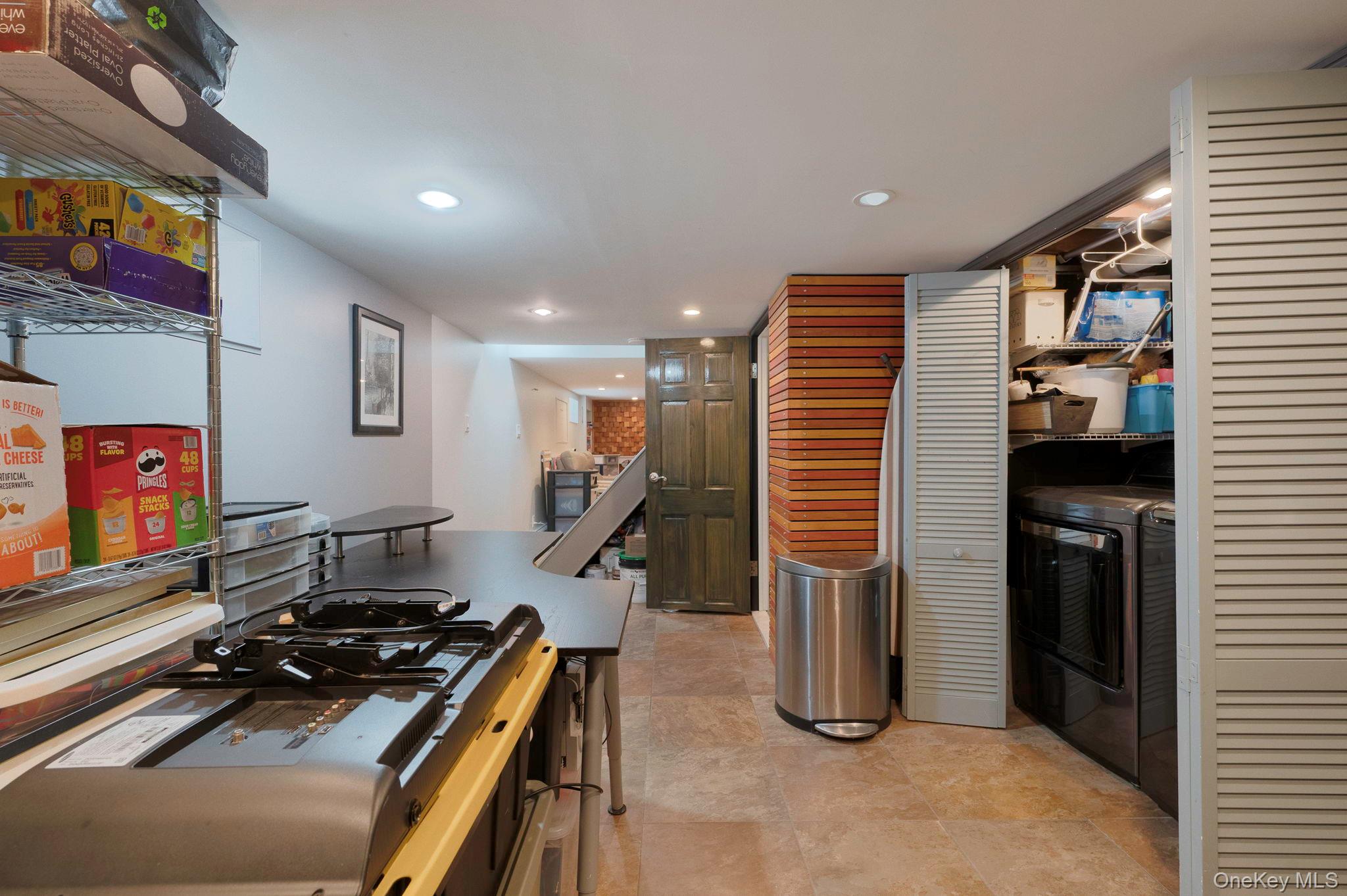 1821 E 34th Street, Brooklyn, NY 11234