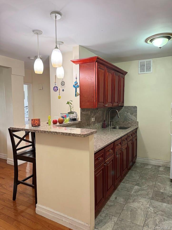 60-11 Broadway # 3S, Woodside, NY 11377