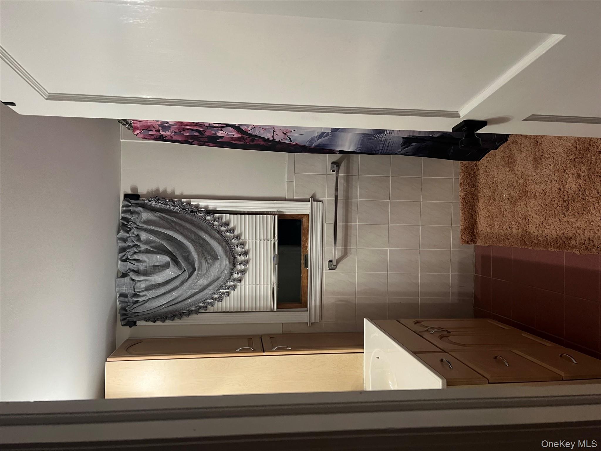 28 Penataquit Avenue, Bay Shore, NY 11706