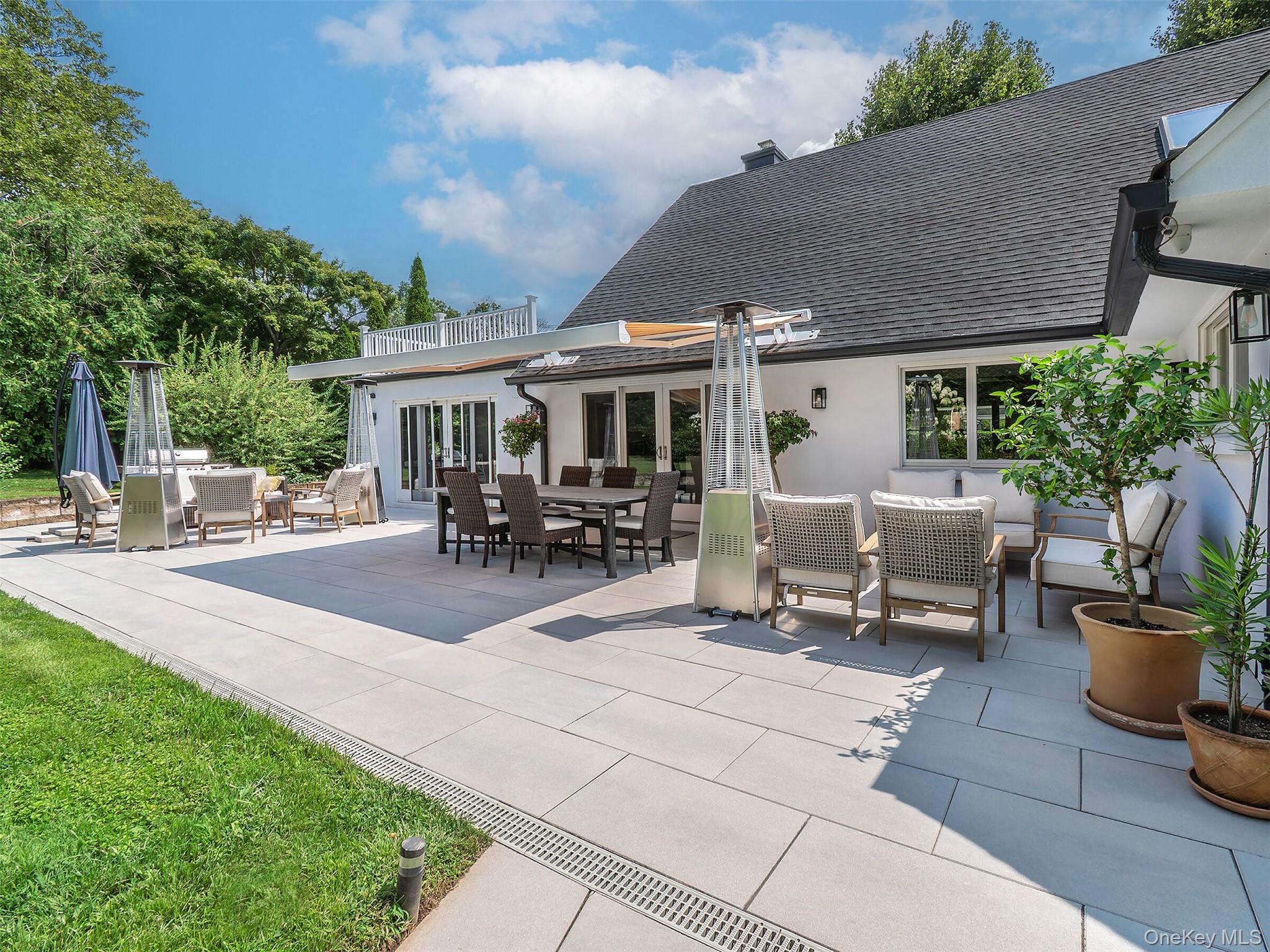 35 Highland Road, Glen Cove, NY 11542