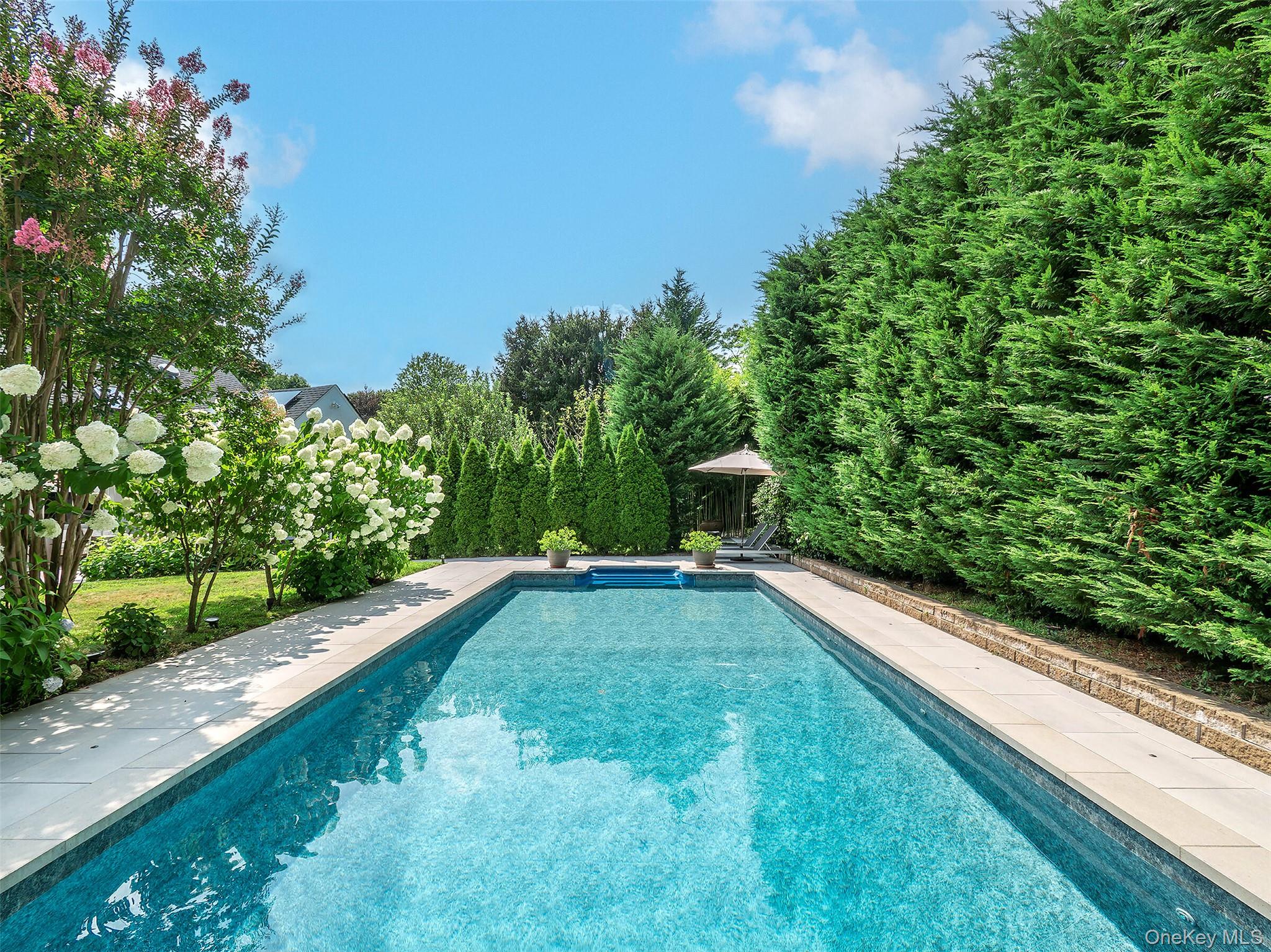 35 Highland Road, Glen Cove, NY 11542