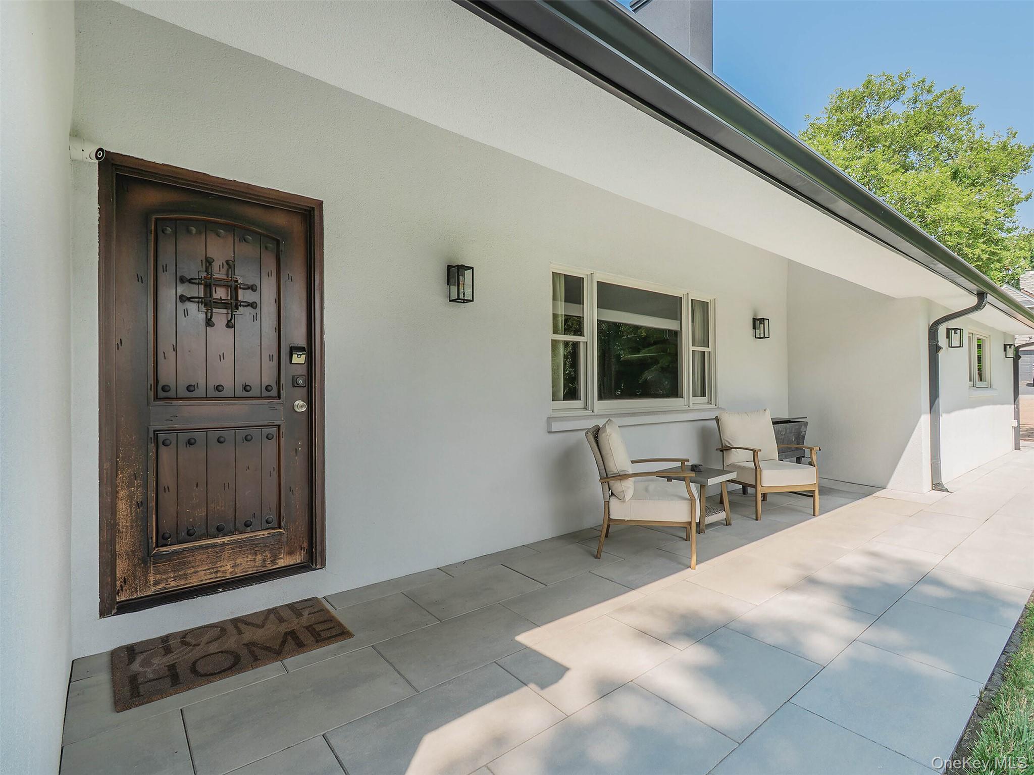 35 Highland Road, Glen Cove, NY 11542