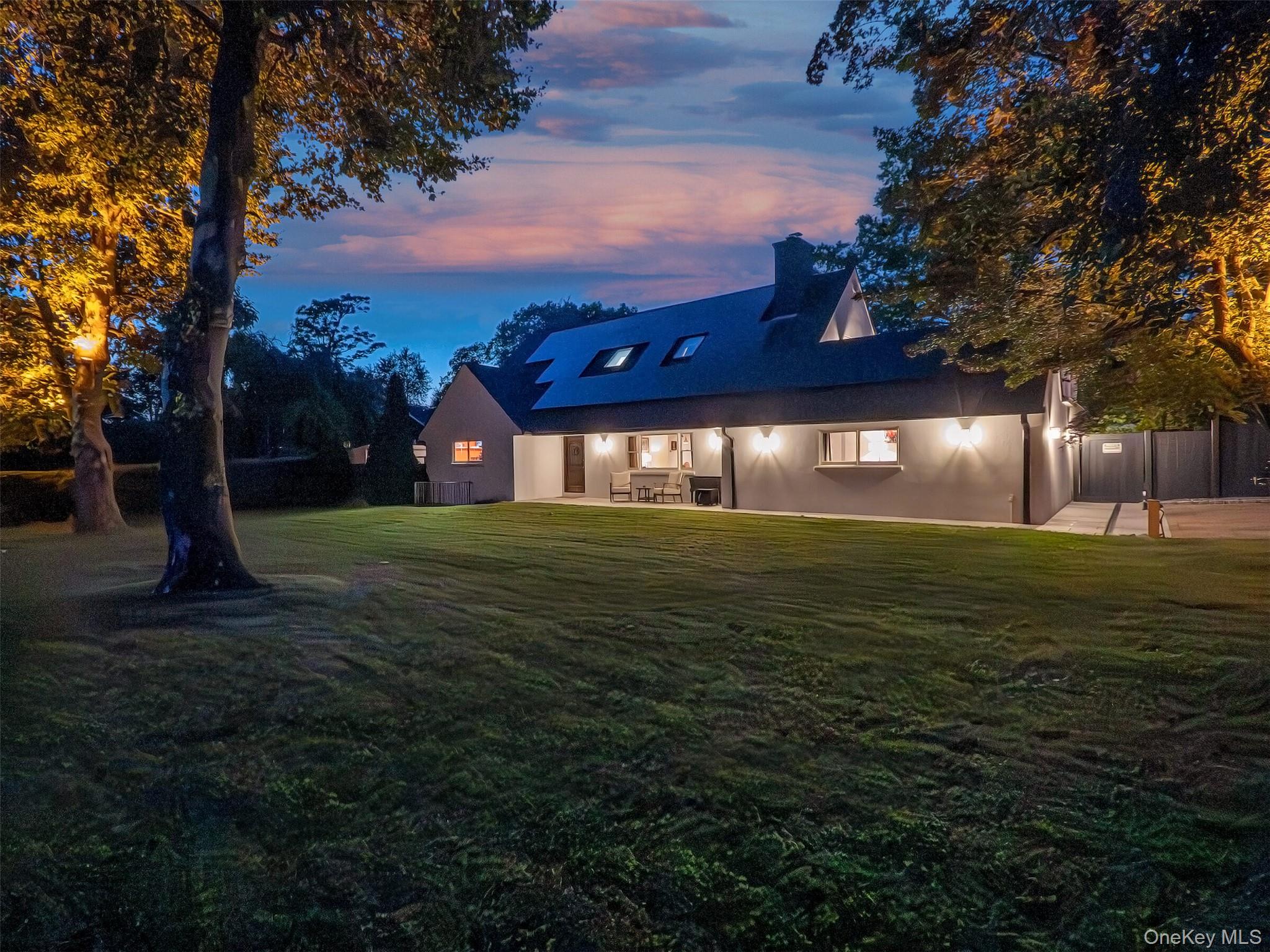 35 Highland Road, Glen Cove, NY 11542