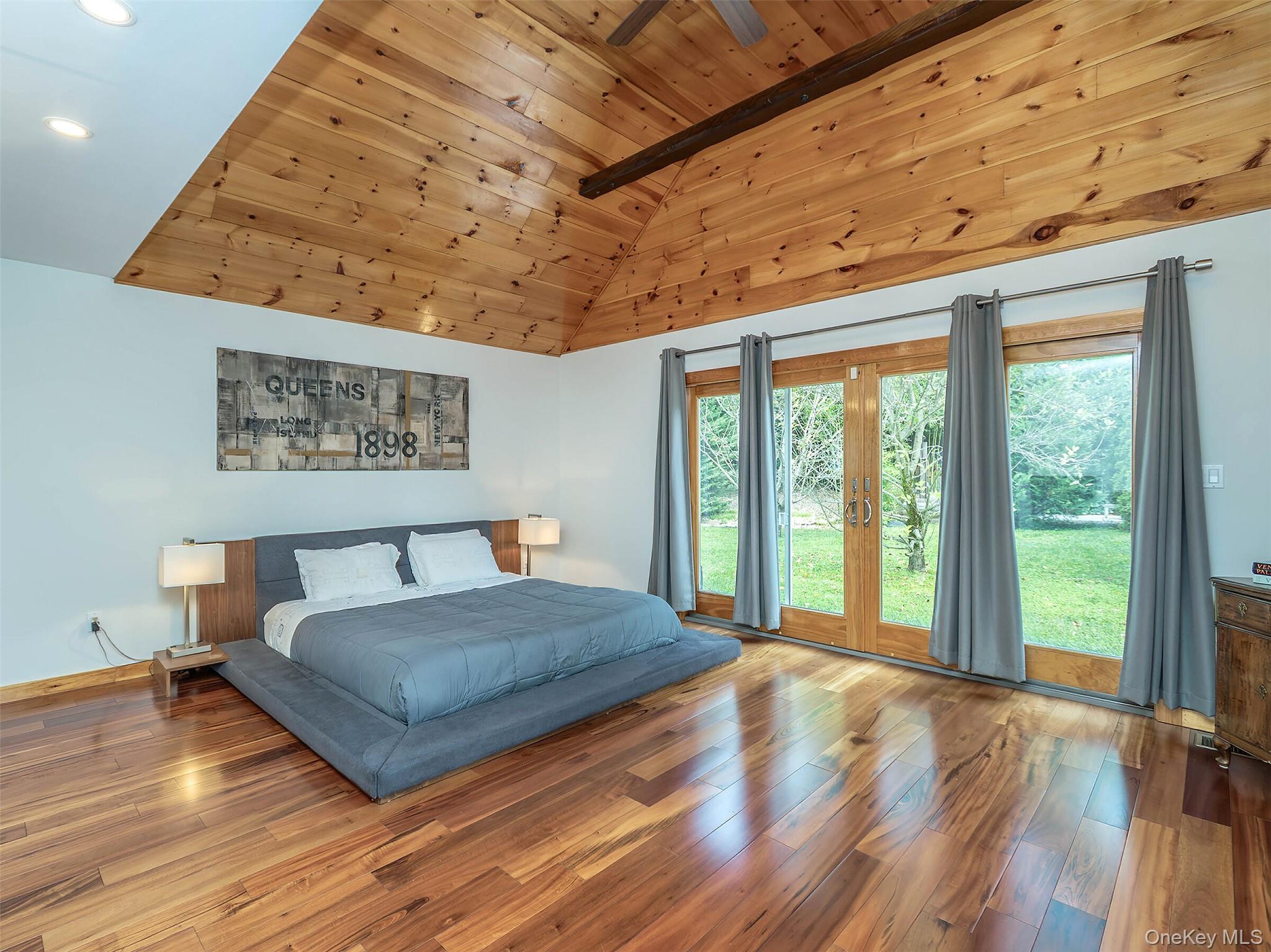 35 Highland Road, Glen Cove, NY 11542