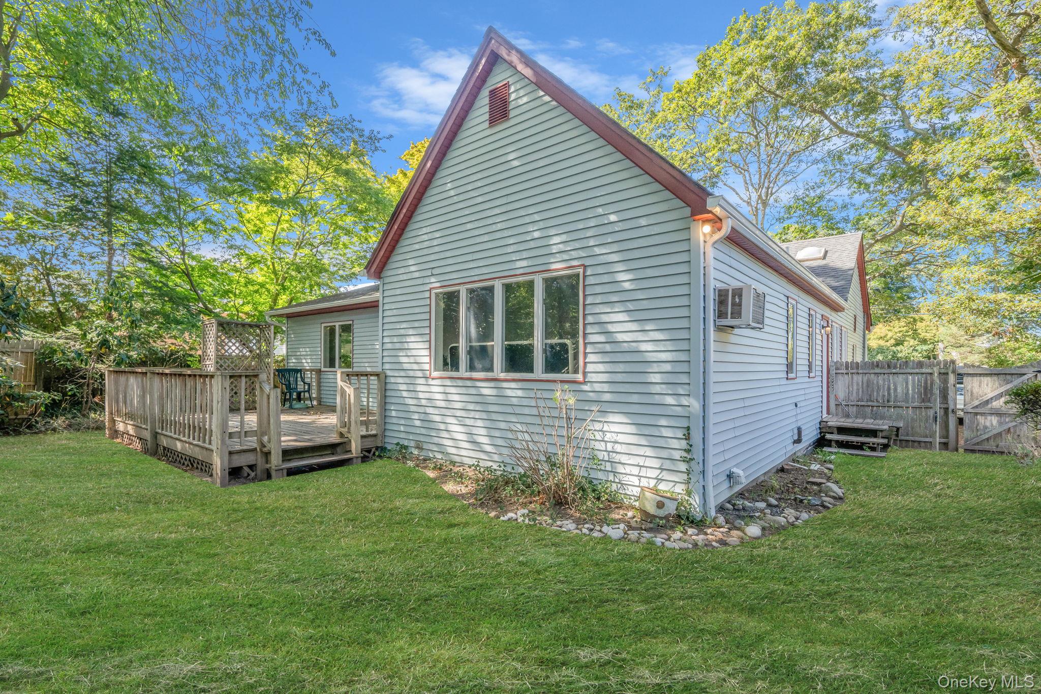 60 Hawthorne Road, Rocky Point, NY 11778