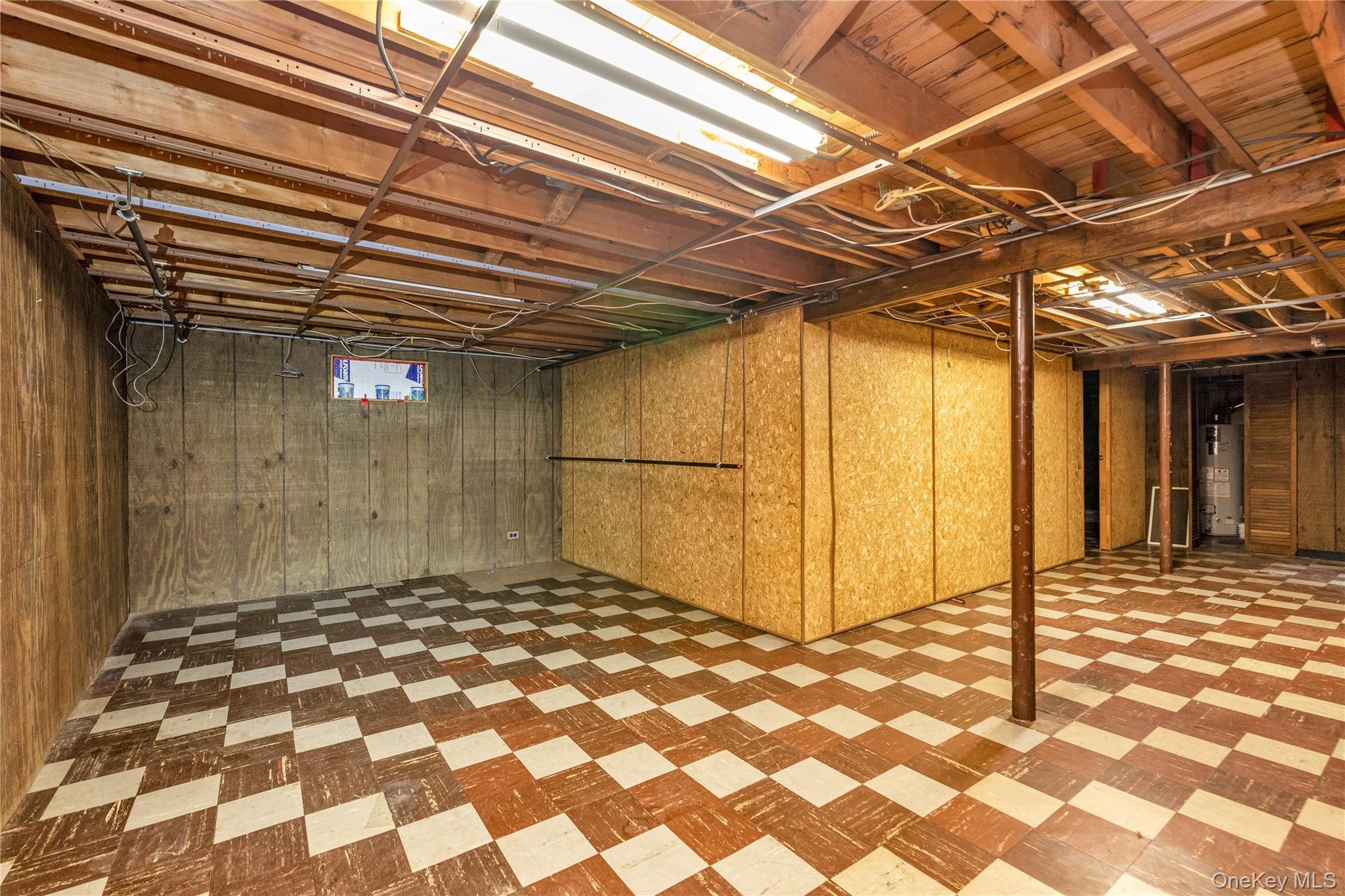 42 Oakledge Drive, East Northport, NY 11731