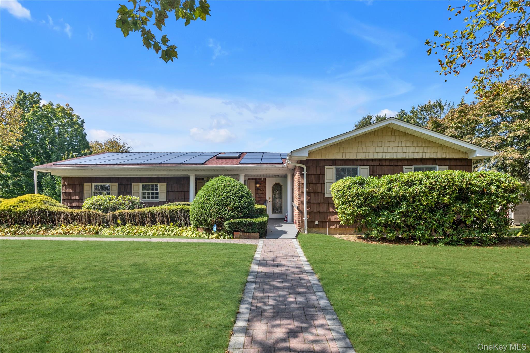 42 Oakledge Drive, East Northport, NY 11731