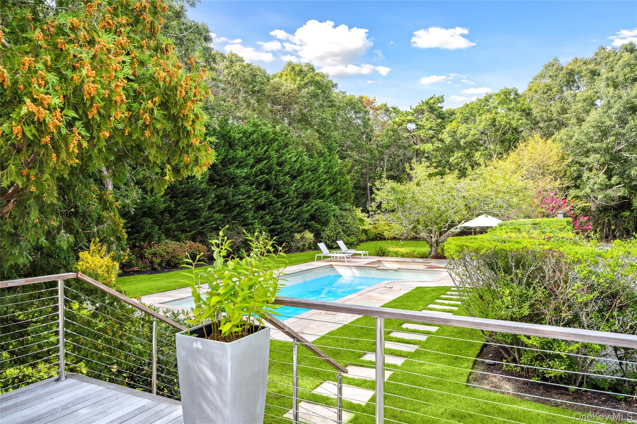 30 Pheasant Run, Quogue, NY 11959