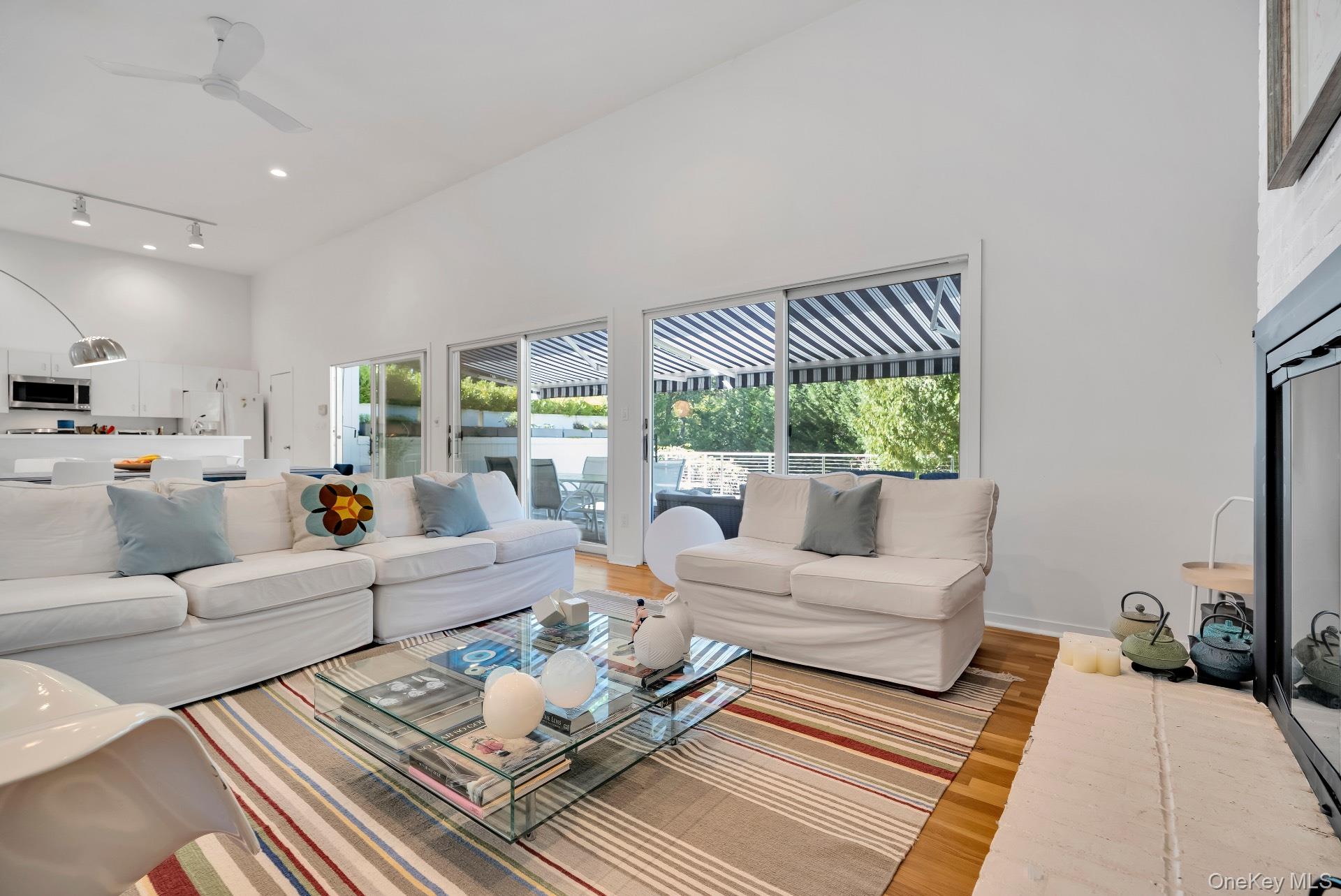 30 Pheasant Run, Quogue, NY 11959