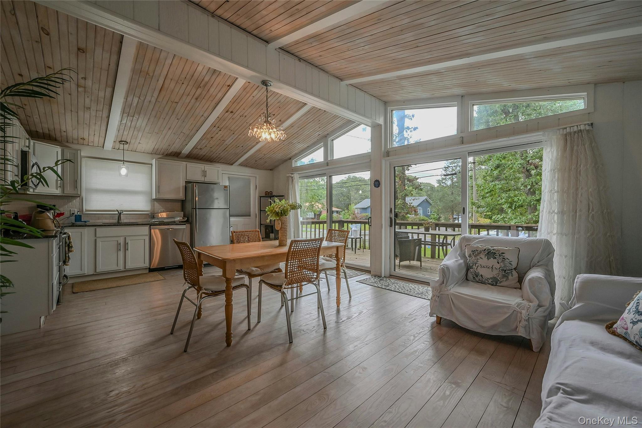 820 Bray Avenue, Laurel, NY 11948