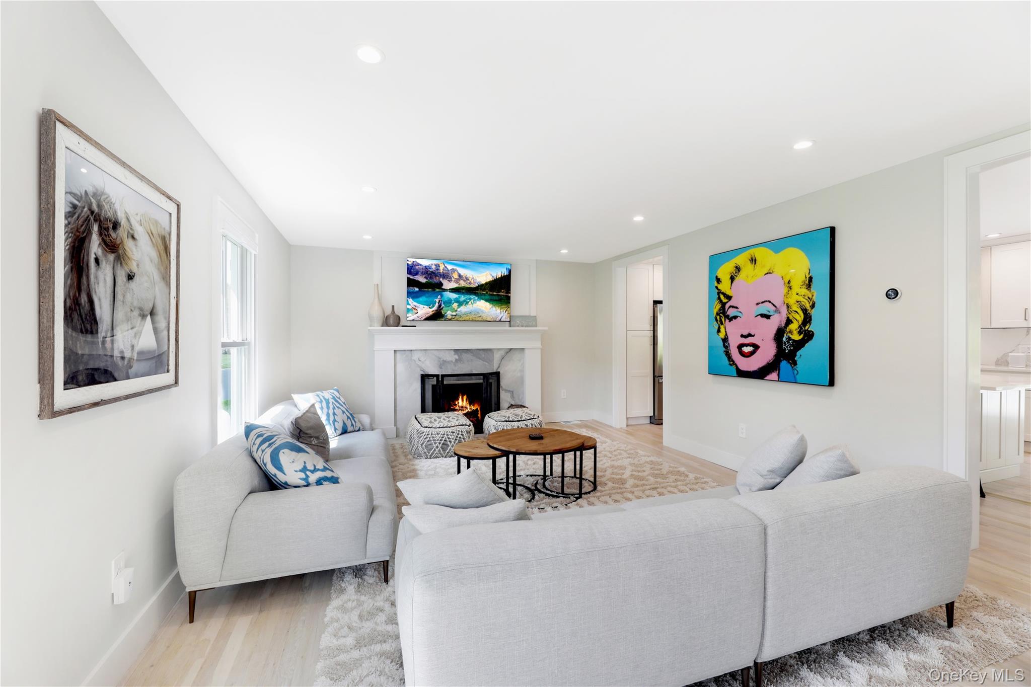 16 Pin Oak Lane, Westhampton Beach, NY 11978