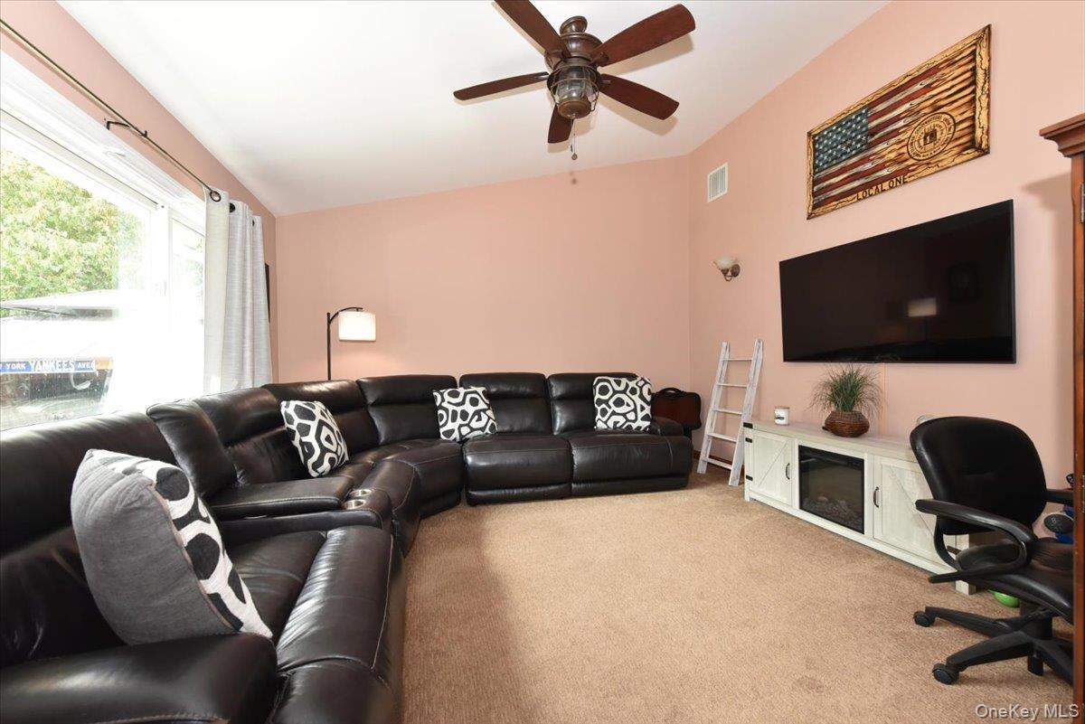 4042 Old Post Road, Seaford, NY 11783