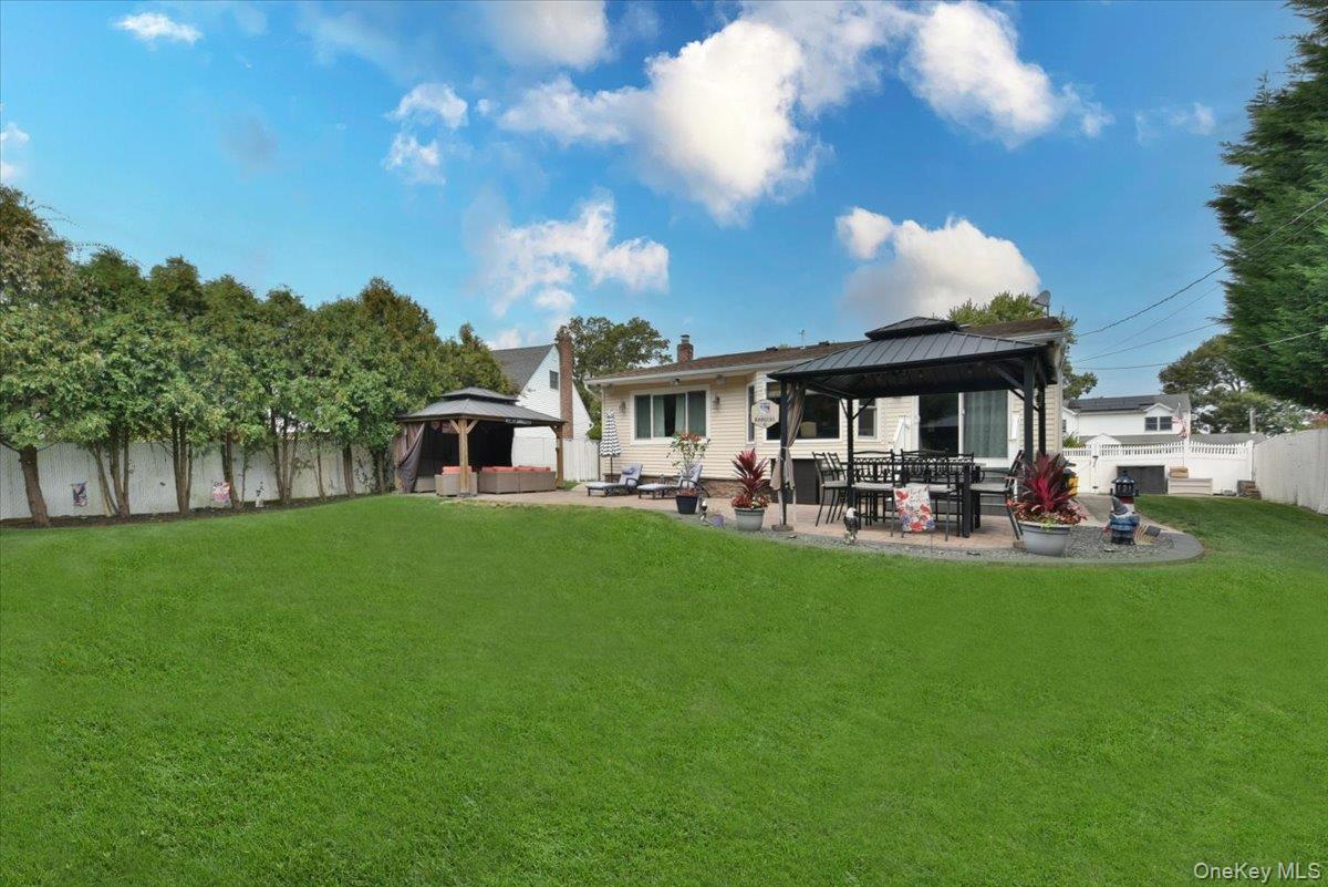 4042 Old Post Road, Seaford, NY 11783