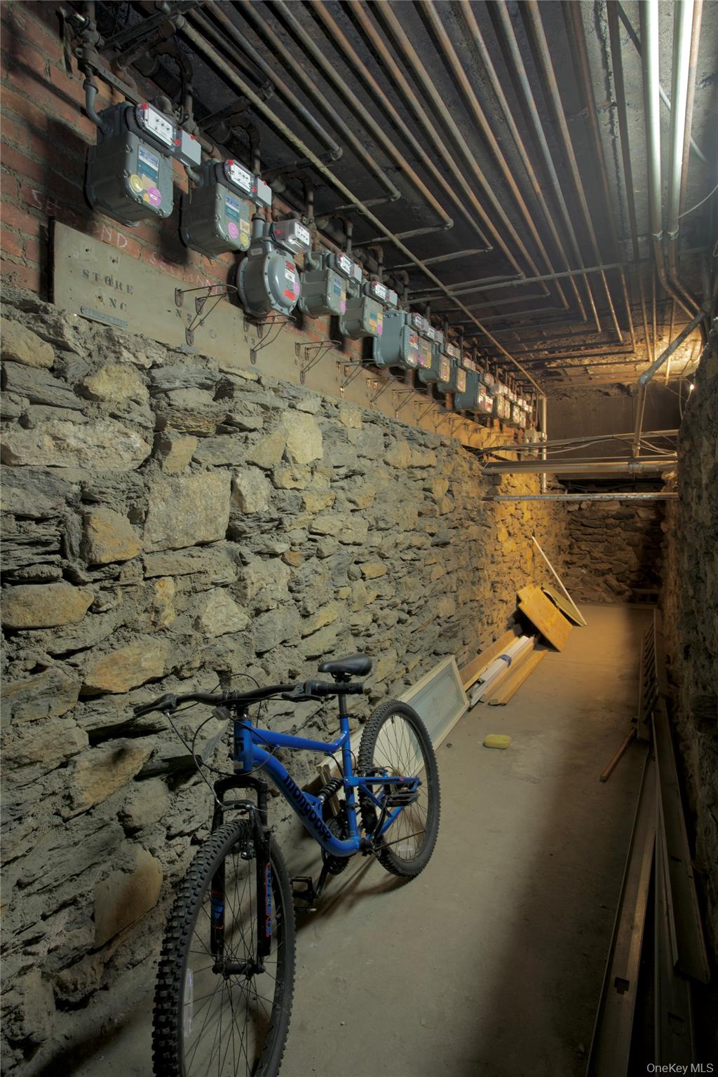 3717 Bronxwood Avenue, Bronx, NY 10469