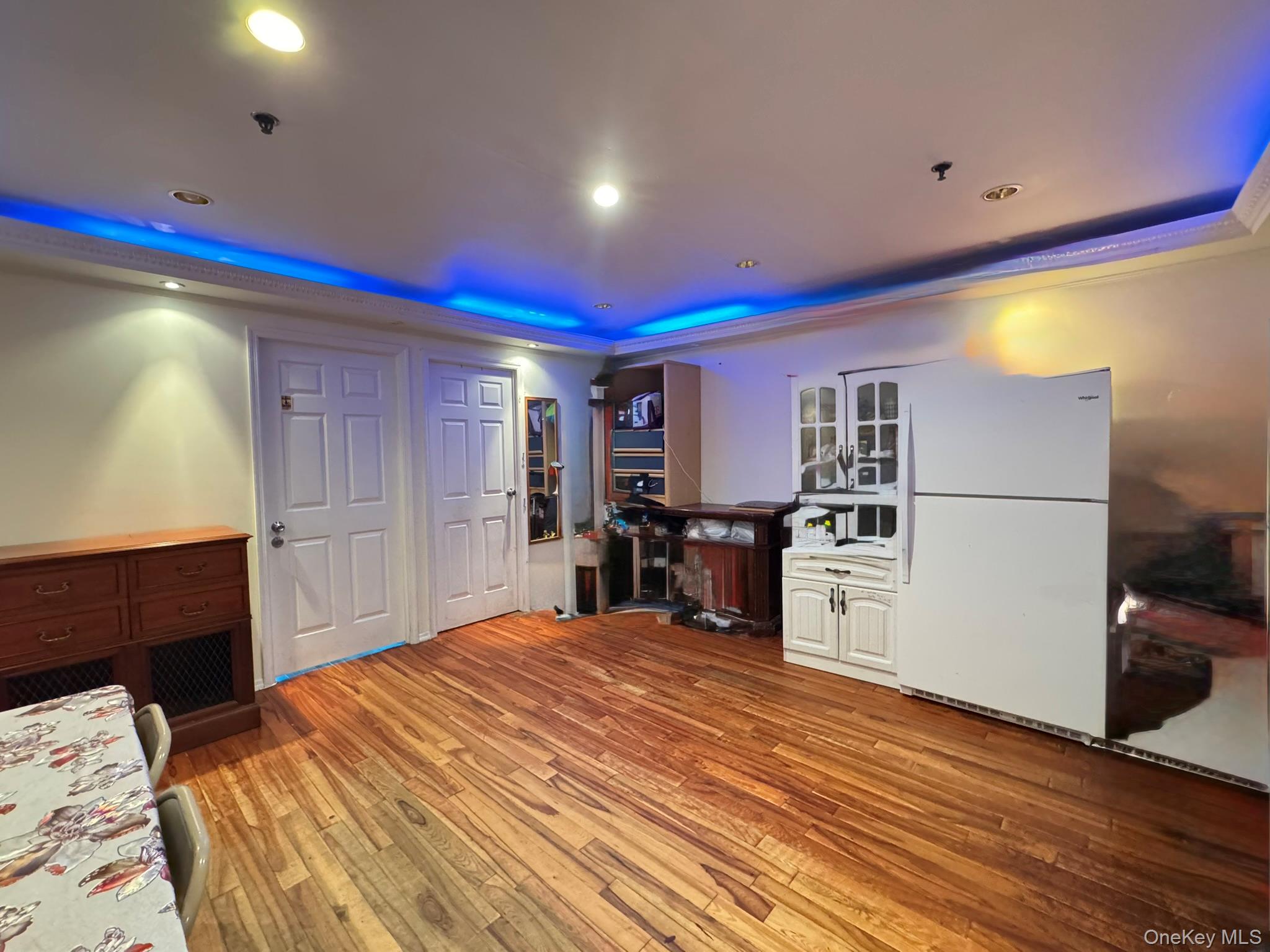 104-21 39th Avenue # 211C, Corona, NY 11368