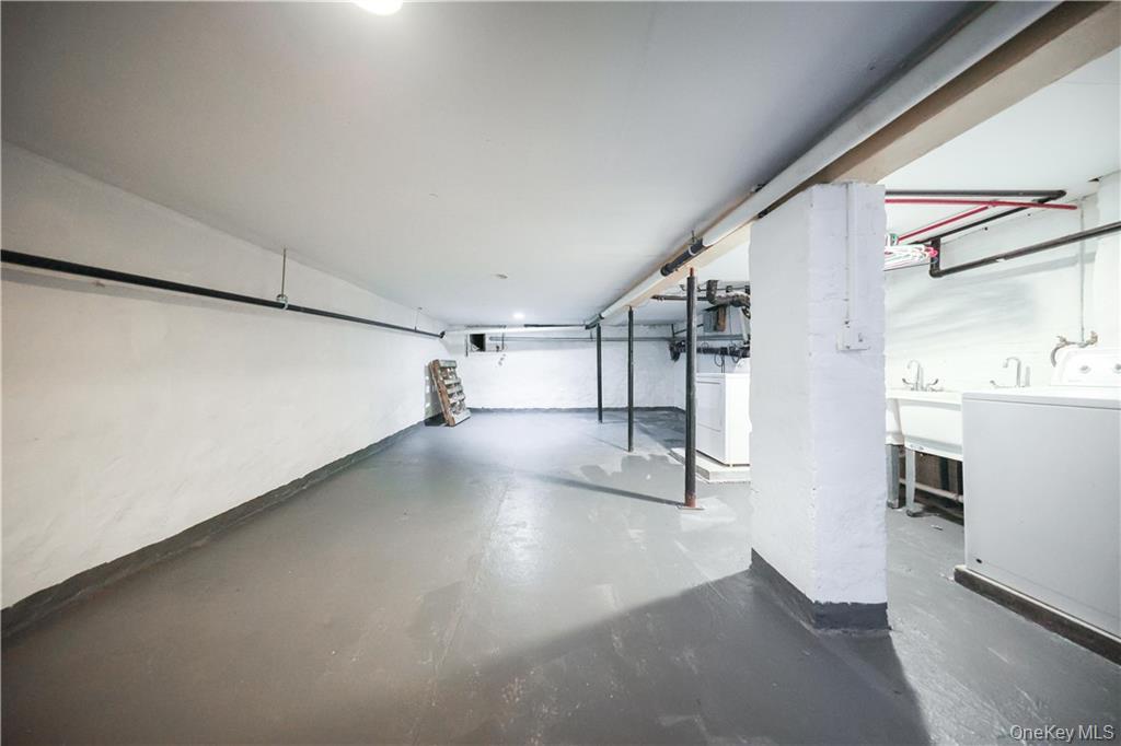 435 55th Street, Brooklyn, NY 11220