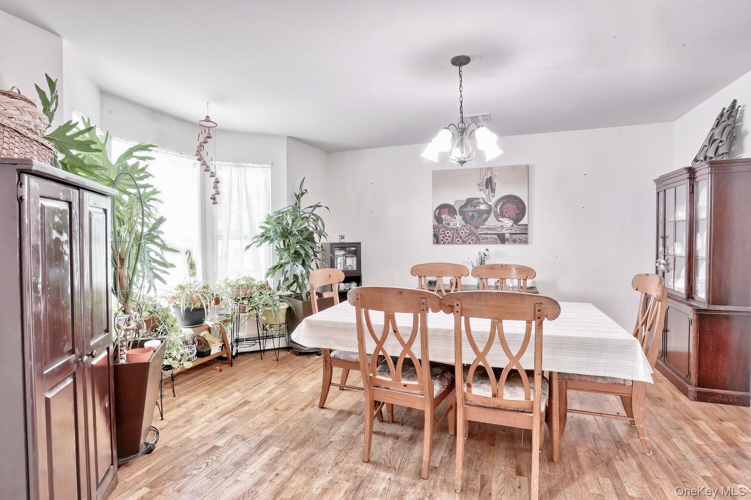 4 Cameron Place, Wallkill, NY 12589