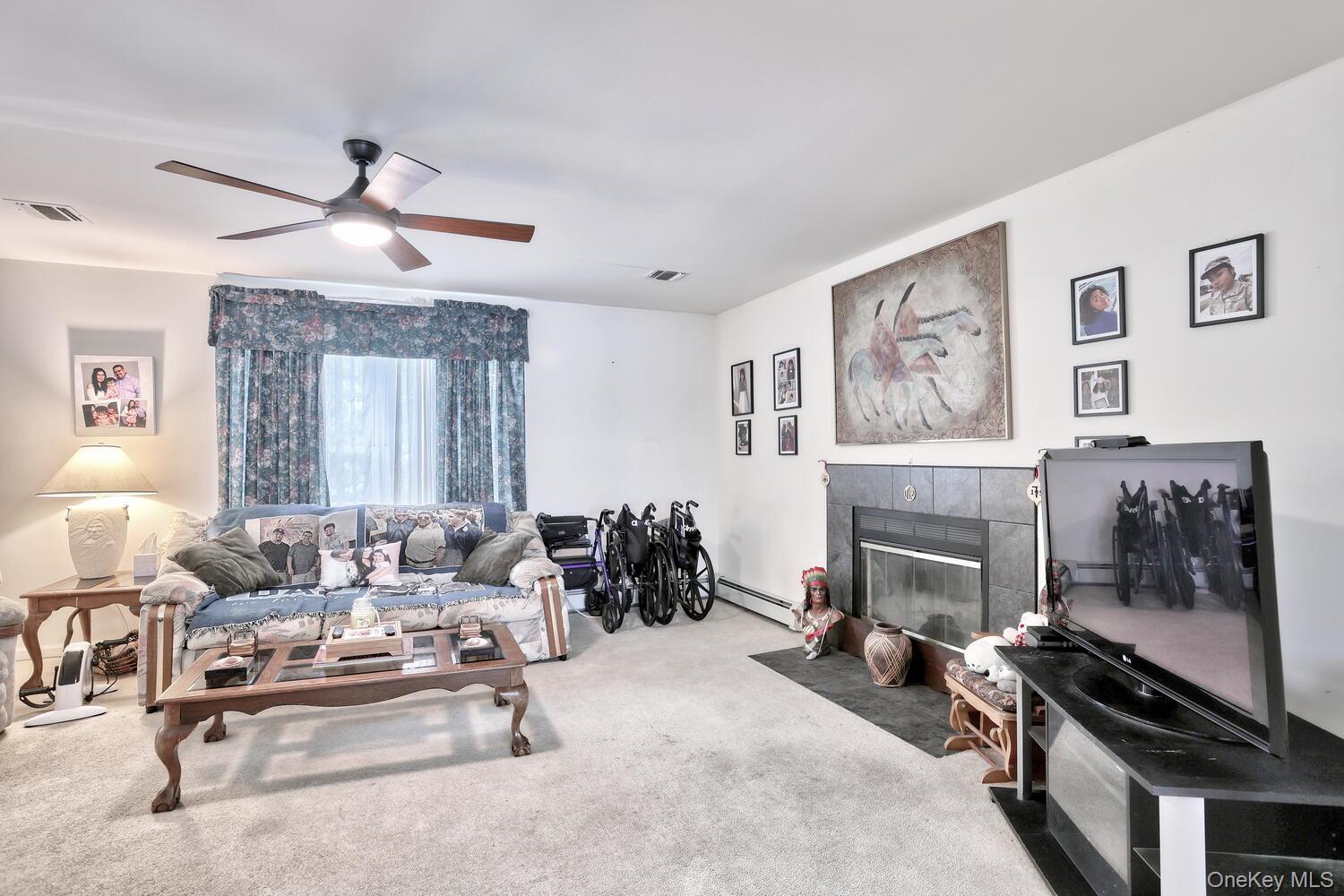 4 Cameron Place, Wallkill, NY 12589