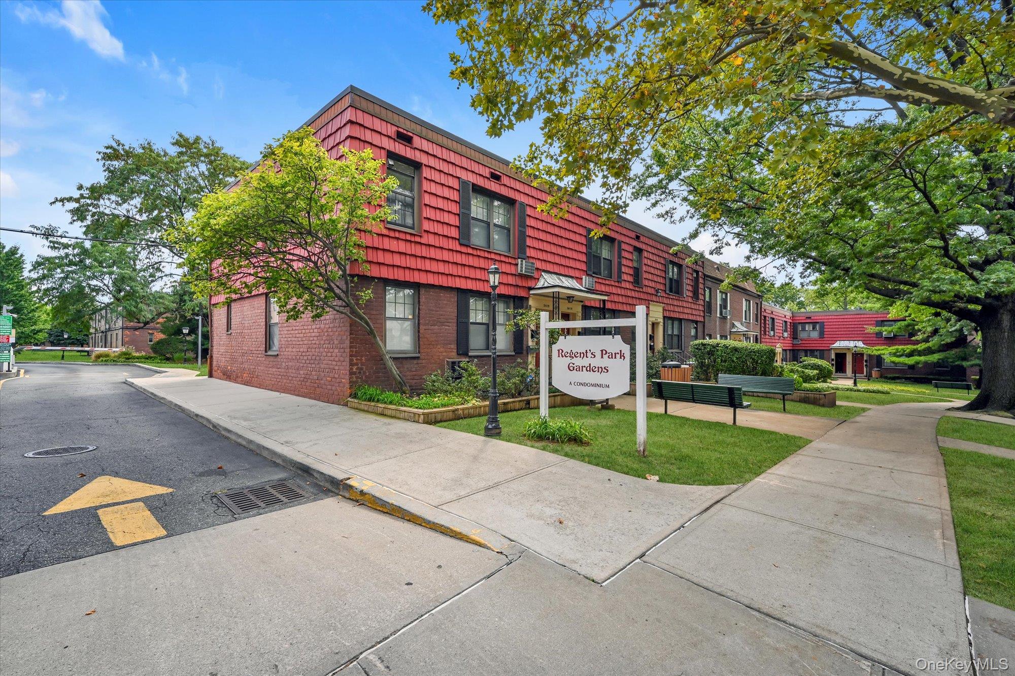 134-08 Jewel Avenue # 1A, Flushing, NY 11367