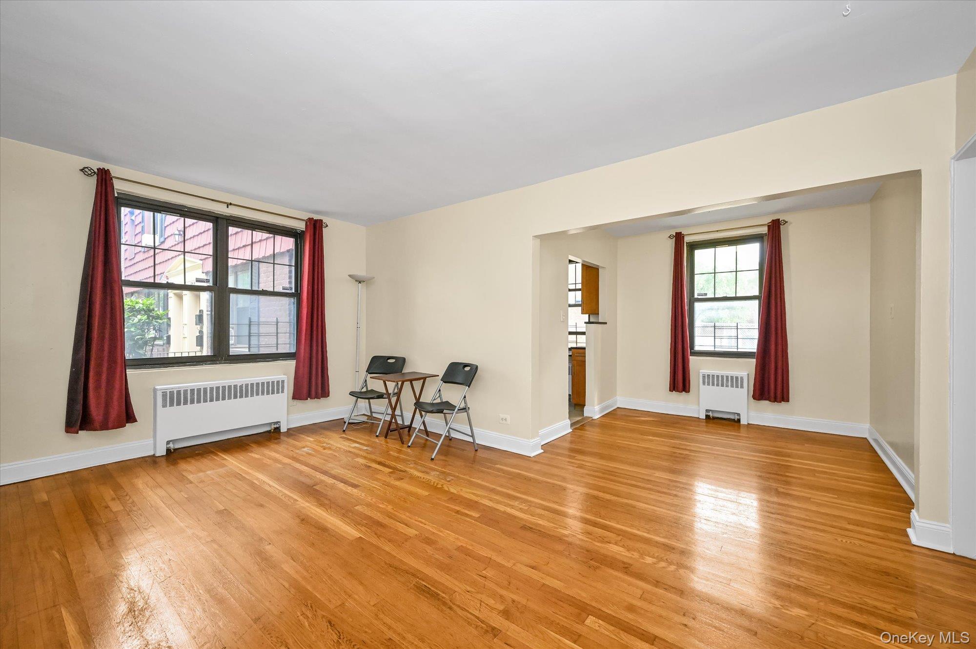 134-08 Jewel Avenue # 1A, Flushing, NY 11367