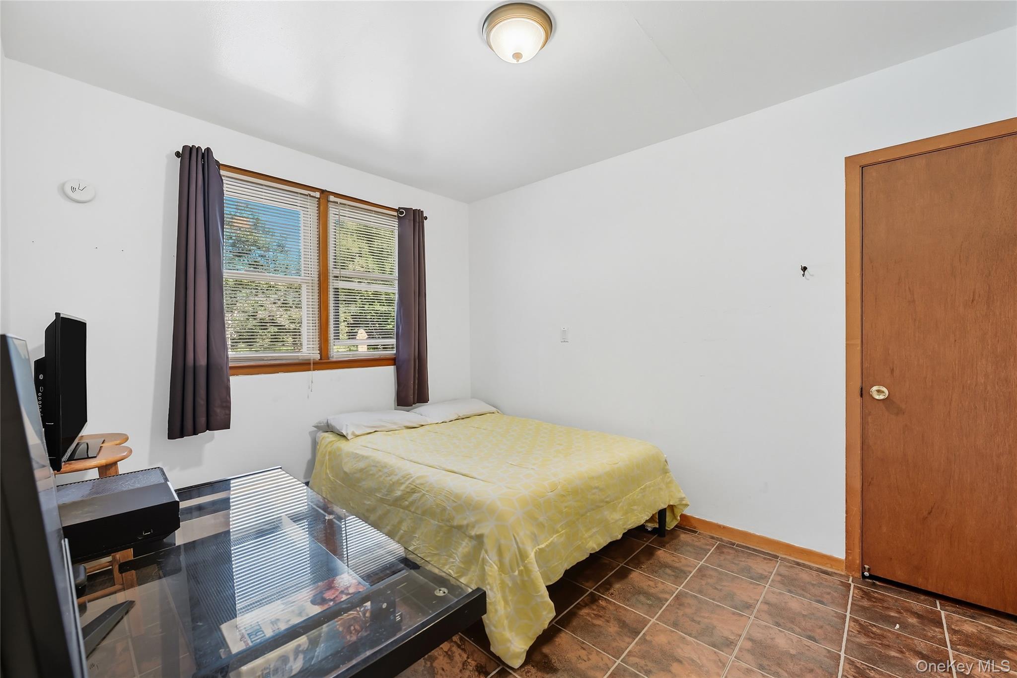 53 Fair Oaks Road, Middletown, NY 10940