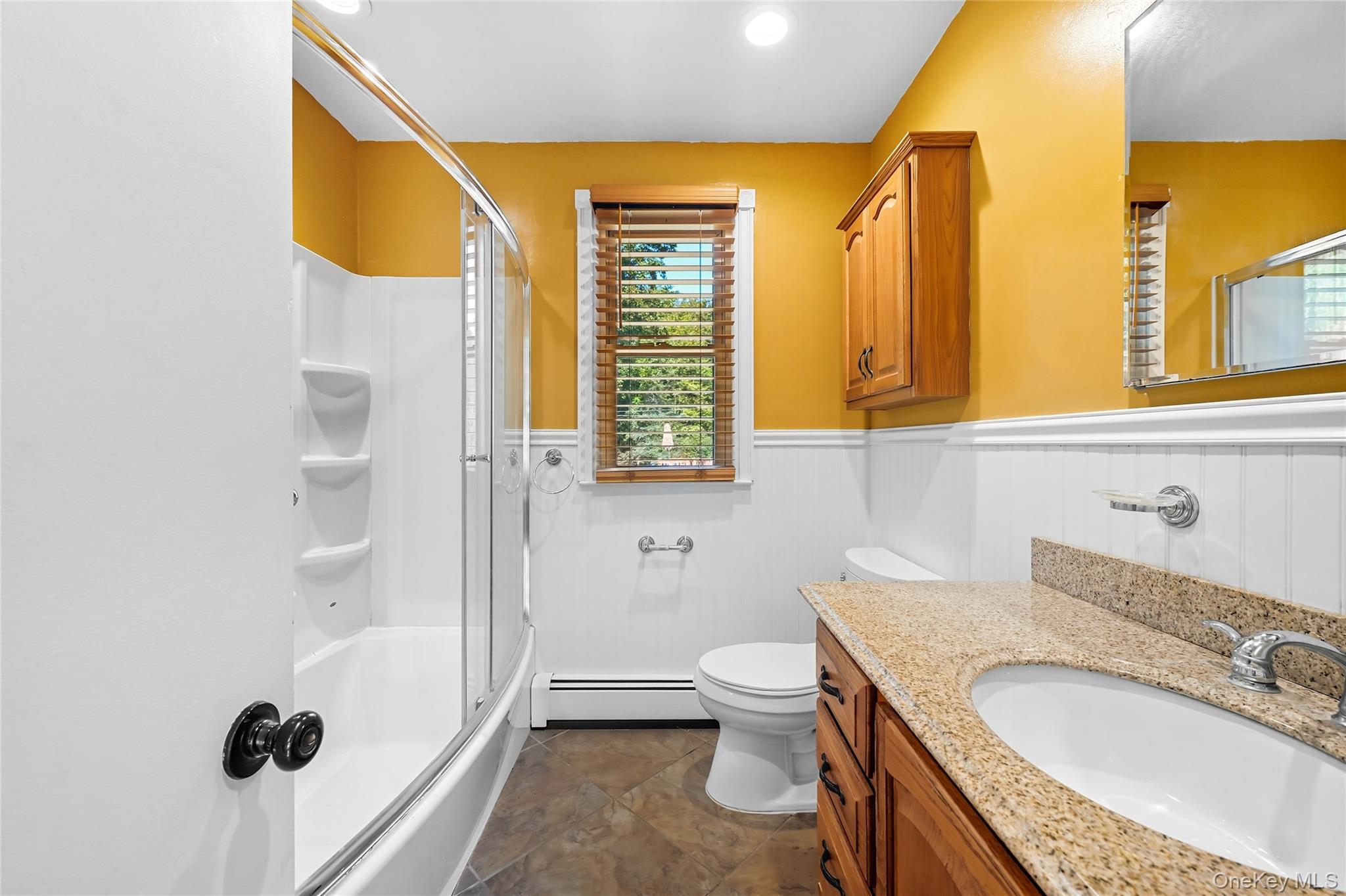 53 Fair Oaks Road, Middletown, NY 10940