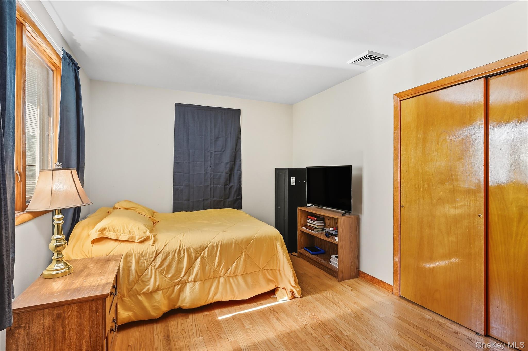 53 Fair Oaks Road, Middletown, NY 10940