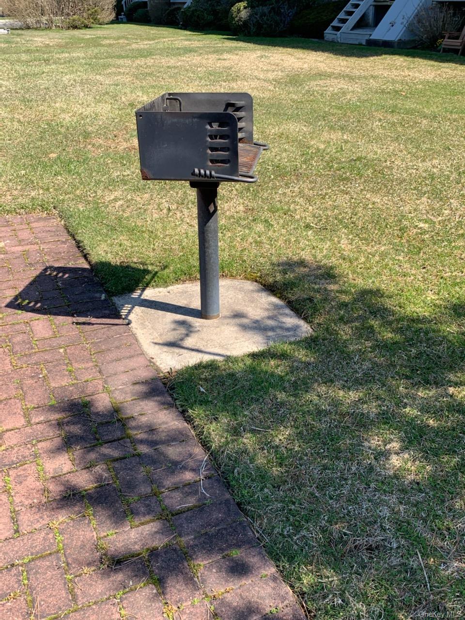 63 Fairharbor Drive # 63, Patchogue, NY 11772