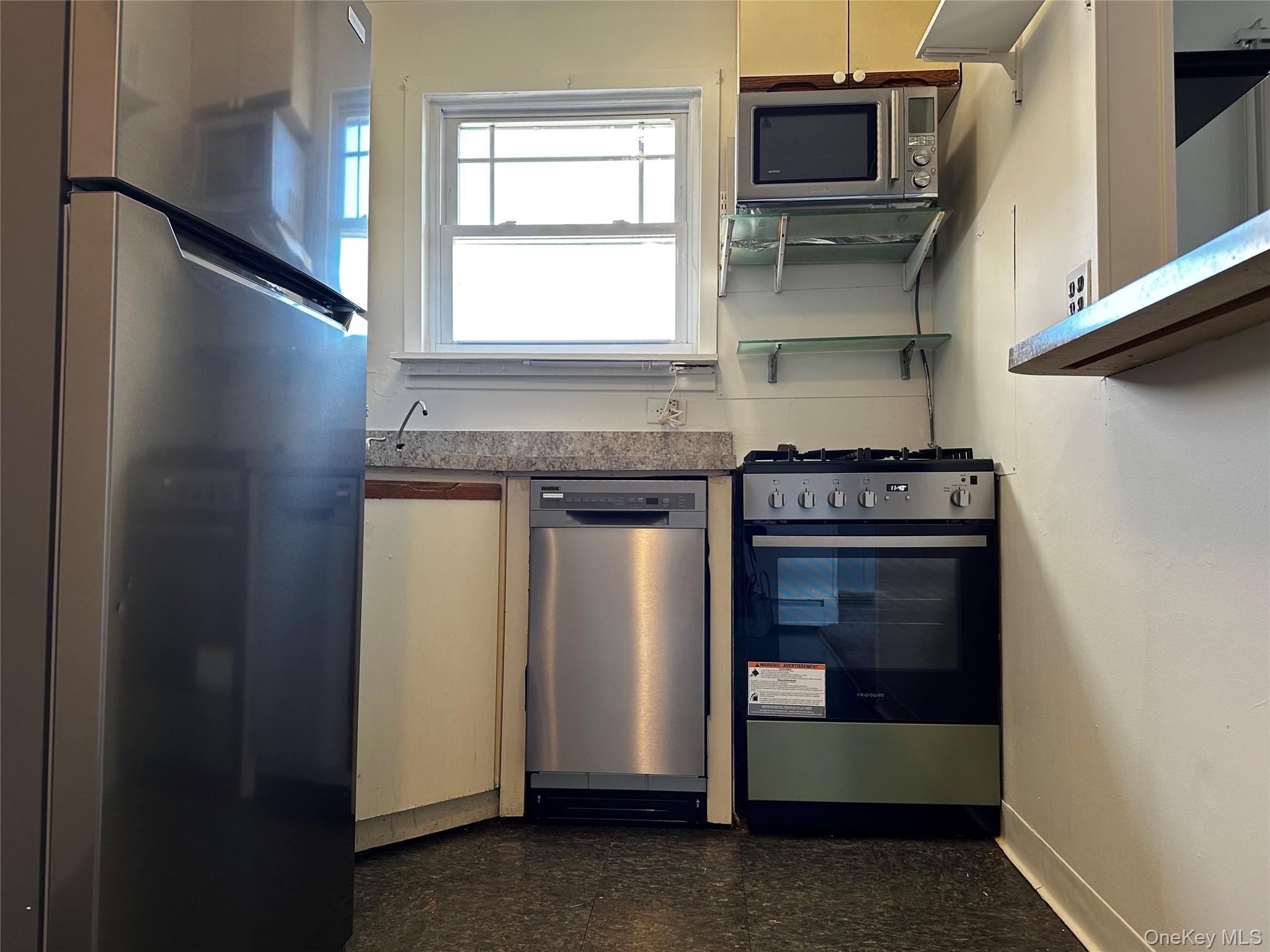 63 Fairharbor Drive # 63, Patchogue, NY 11772