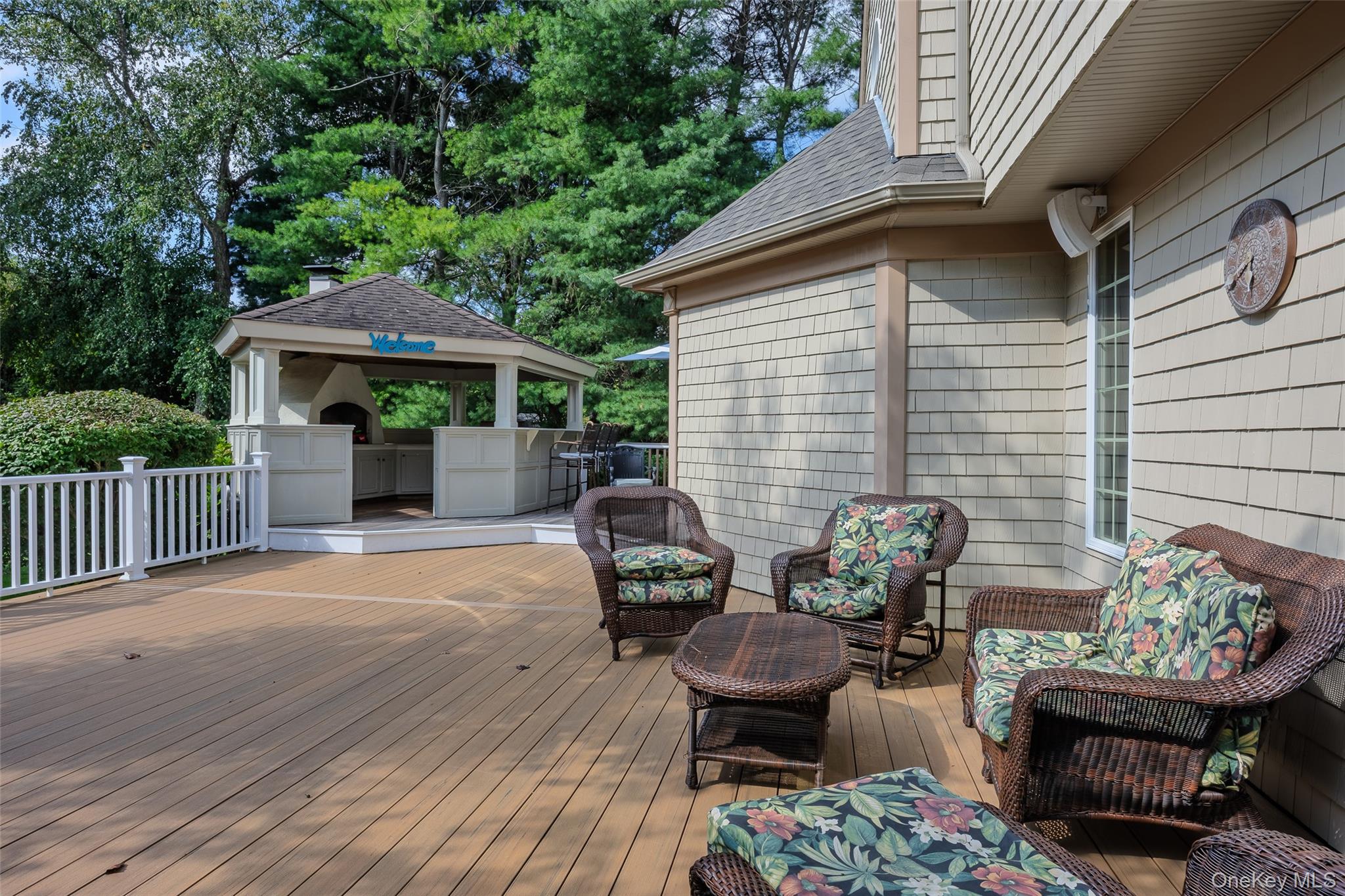 8 Brian Lane, Mount Sinai, NY 11766