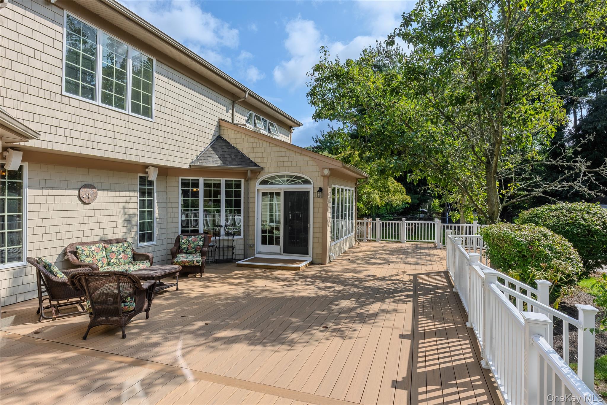 8 Brian Lane, Mount Sinai, NY 11766