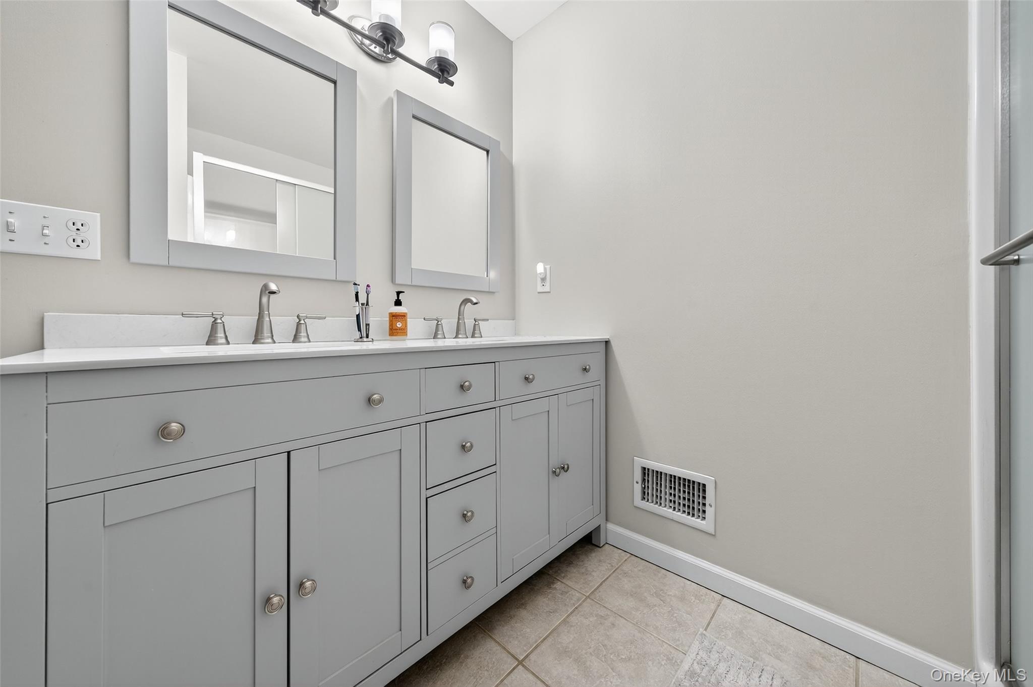 80 Pewter Circle, Chester, NY 10918