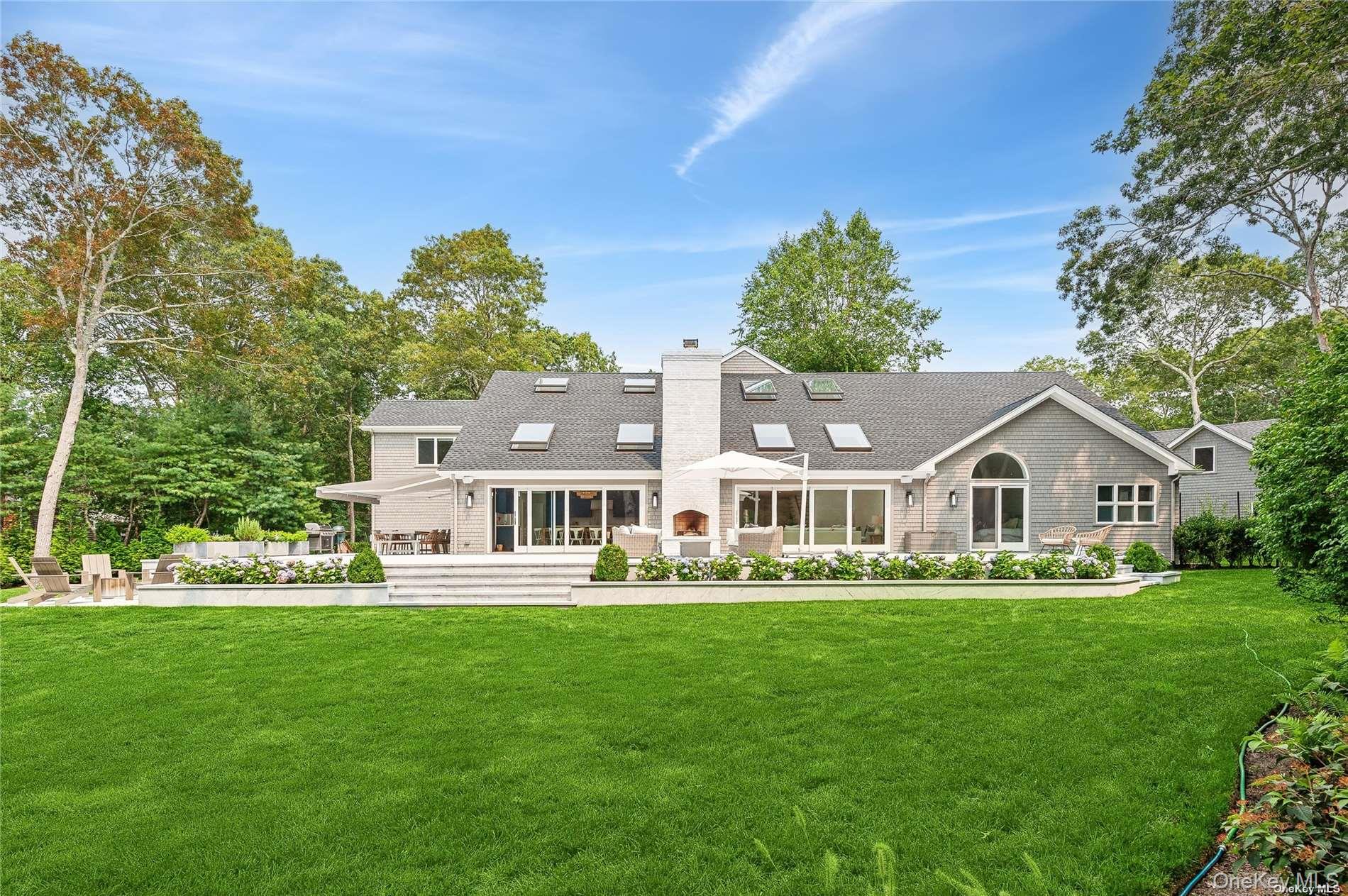 28 Old Meeting House Road, Quogue, NY 11959