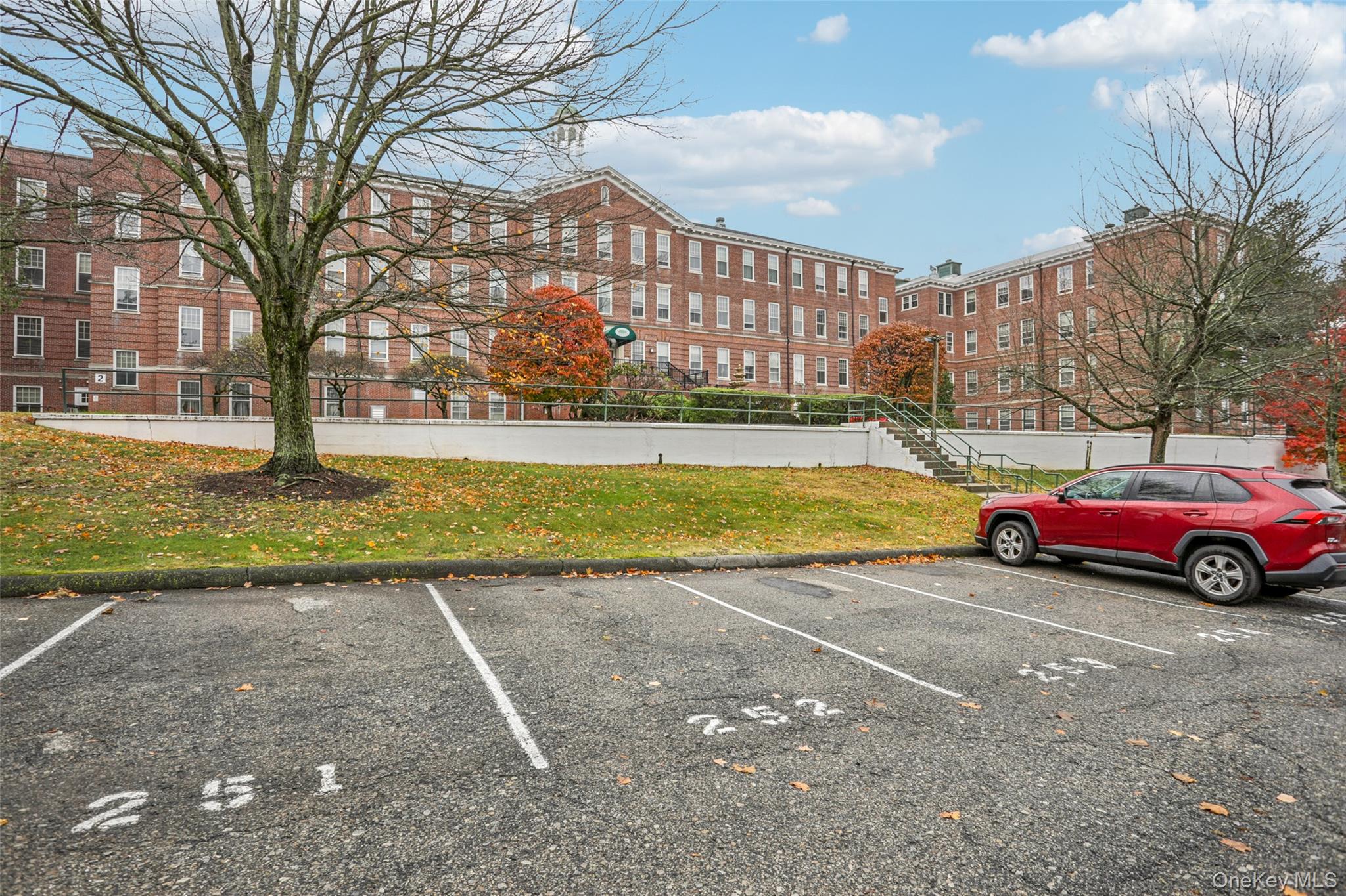 3208 Villa At The Woods, Peekskill, NY 10566