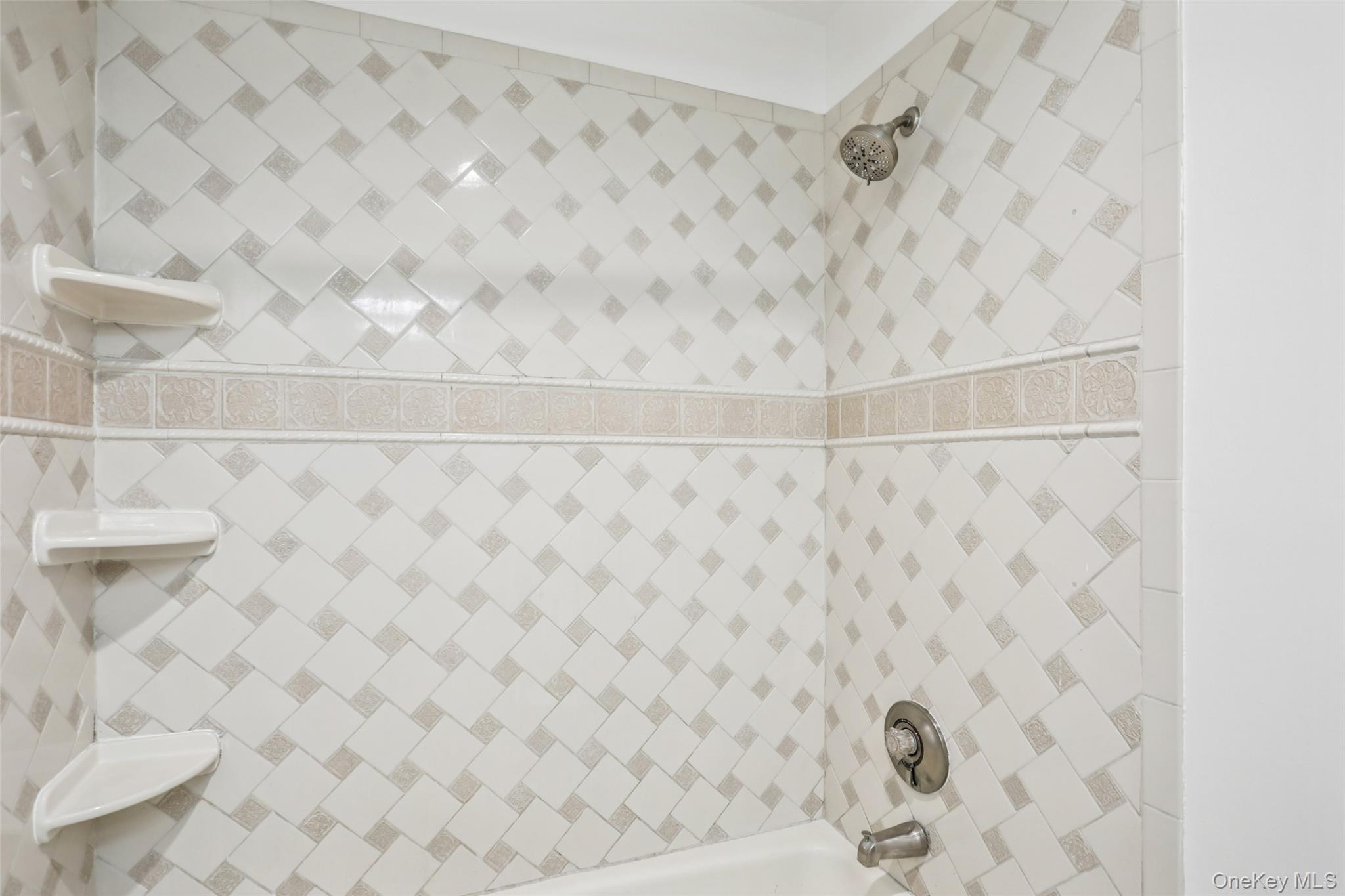 3208 Villa At The Woods, Peekskill, NY 10566