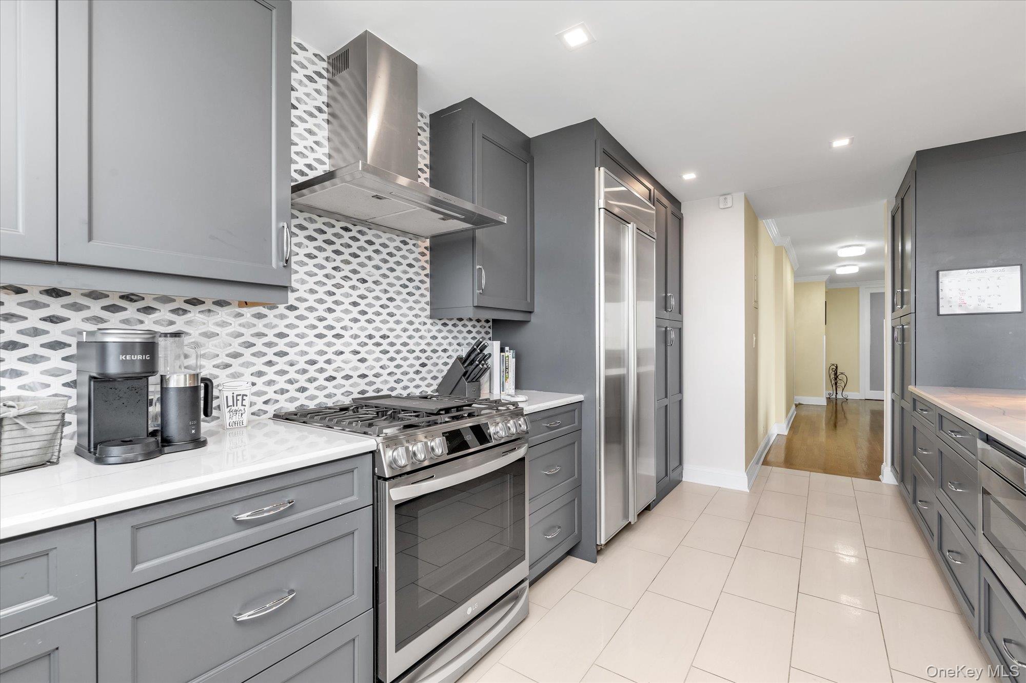 269-10 Grand Central Parkway # 30W, Floral Park, NY 11005