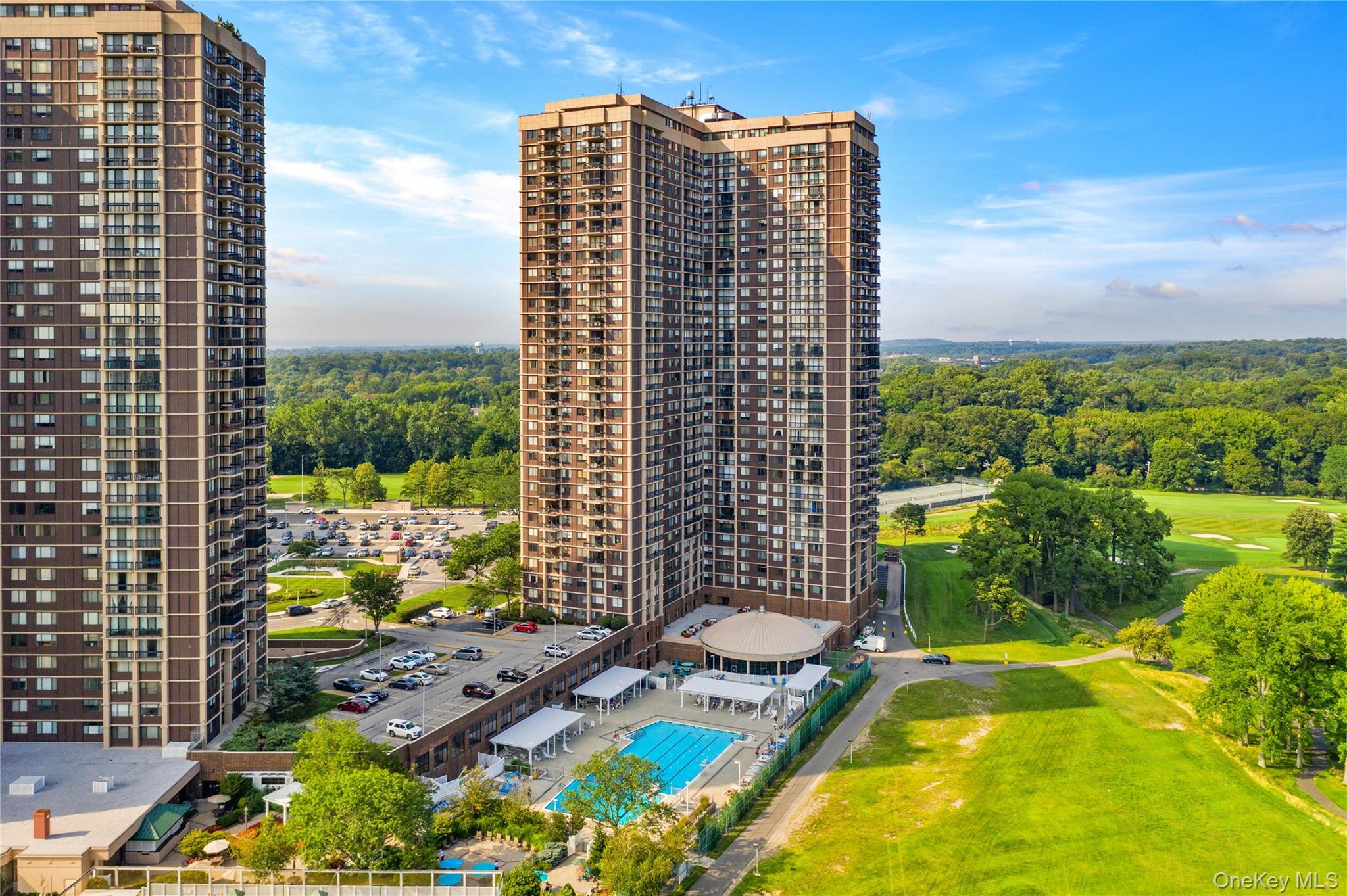 269-10 Grand Central Parkway # 30W, Floral Park, NY 11005
