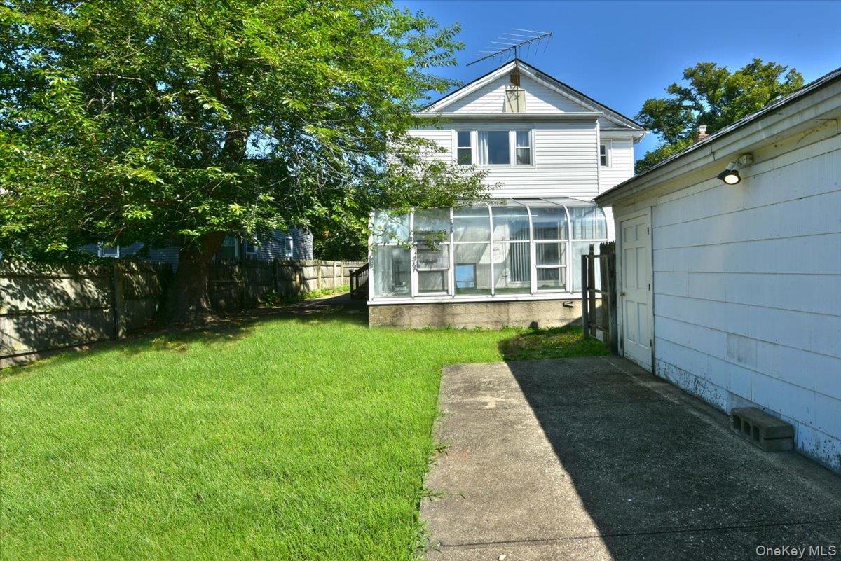 119 Sheridan Avenue, Williston Park, NY 11596