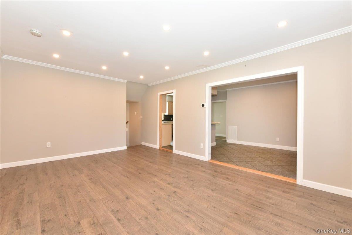 119 Sheridan Avenue, Williston Park, NY 11596