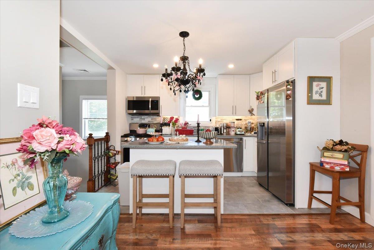 119 Sheridan Avenue, Williston Park, NY 11596