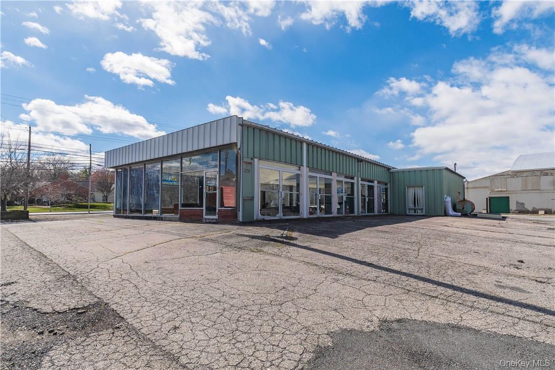 6 Route 17k, Newburgh, NY 12550