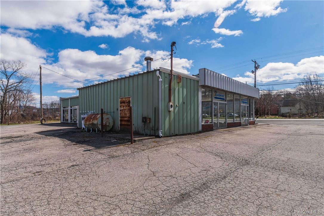 6 Route 17k, Newburgh, NY 12550