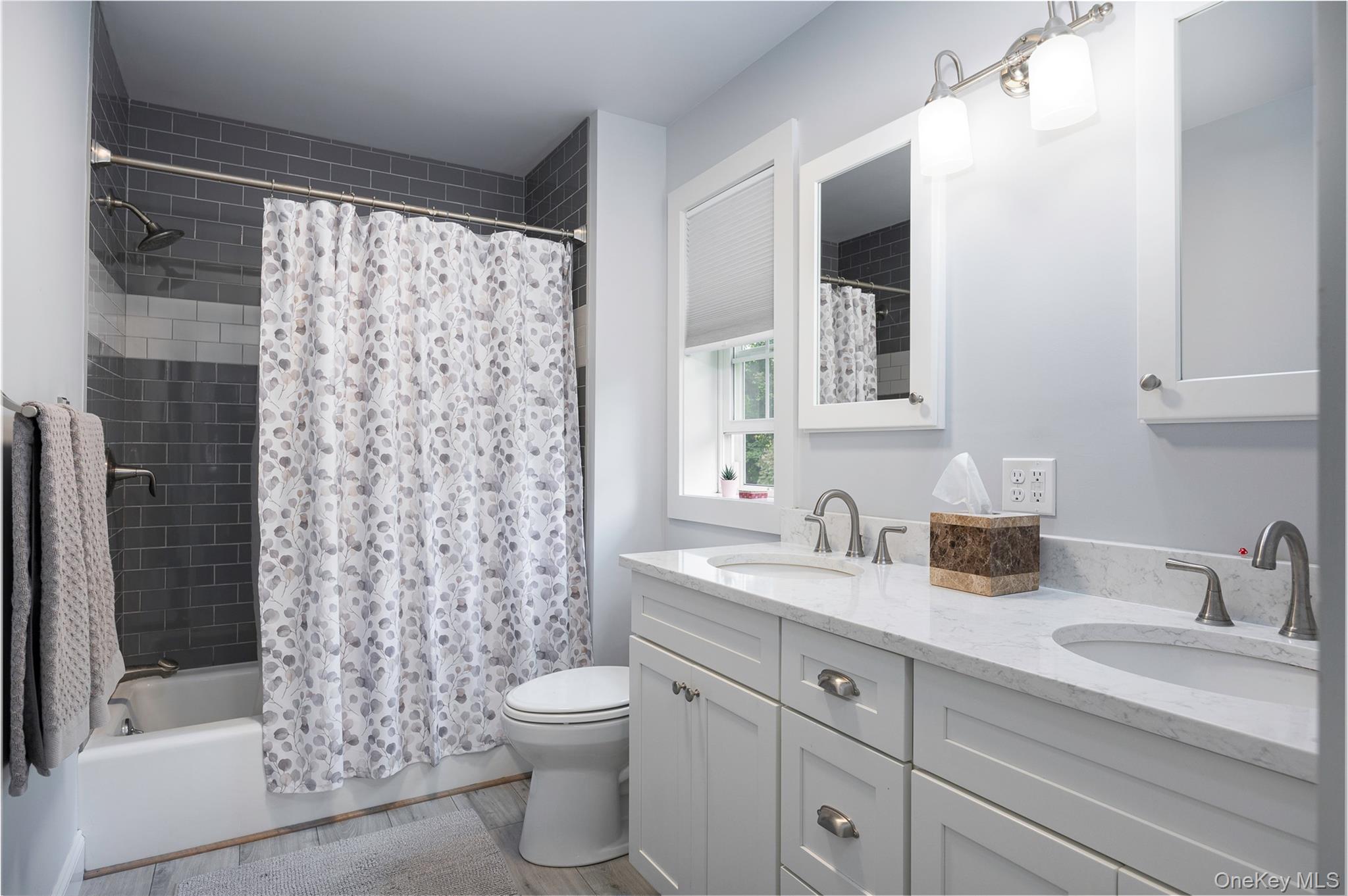 400 S Ohioville Road, New Paltz, NY 12561