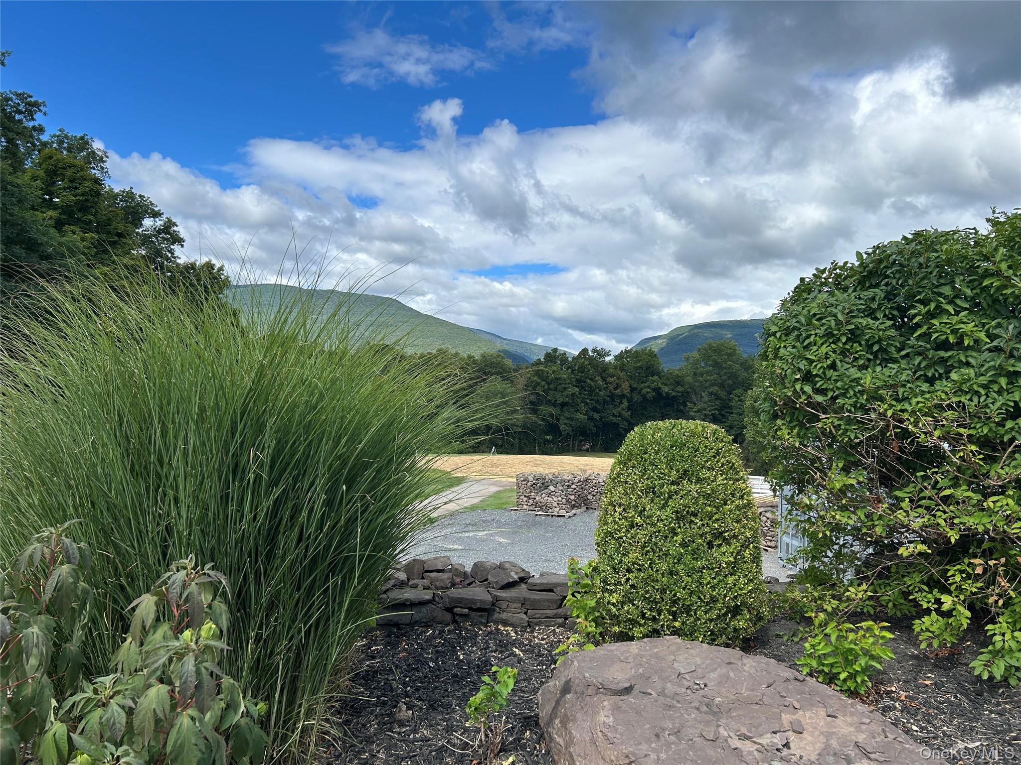 4155 Route 32, Saugerties, NY 12477