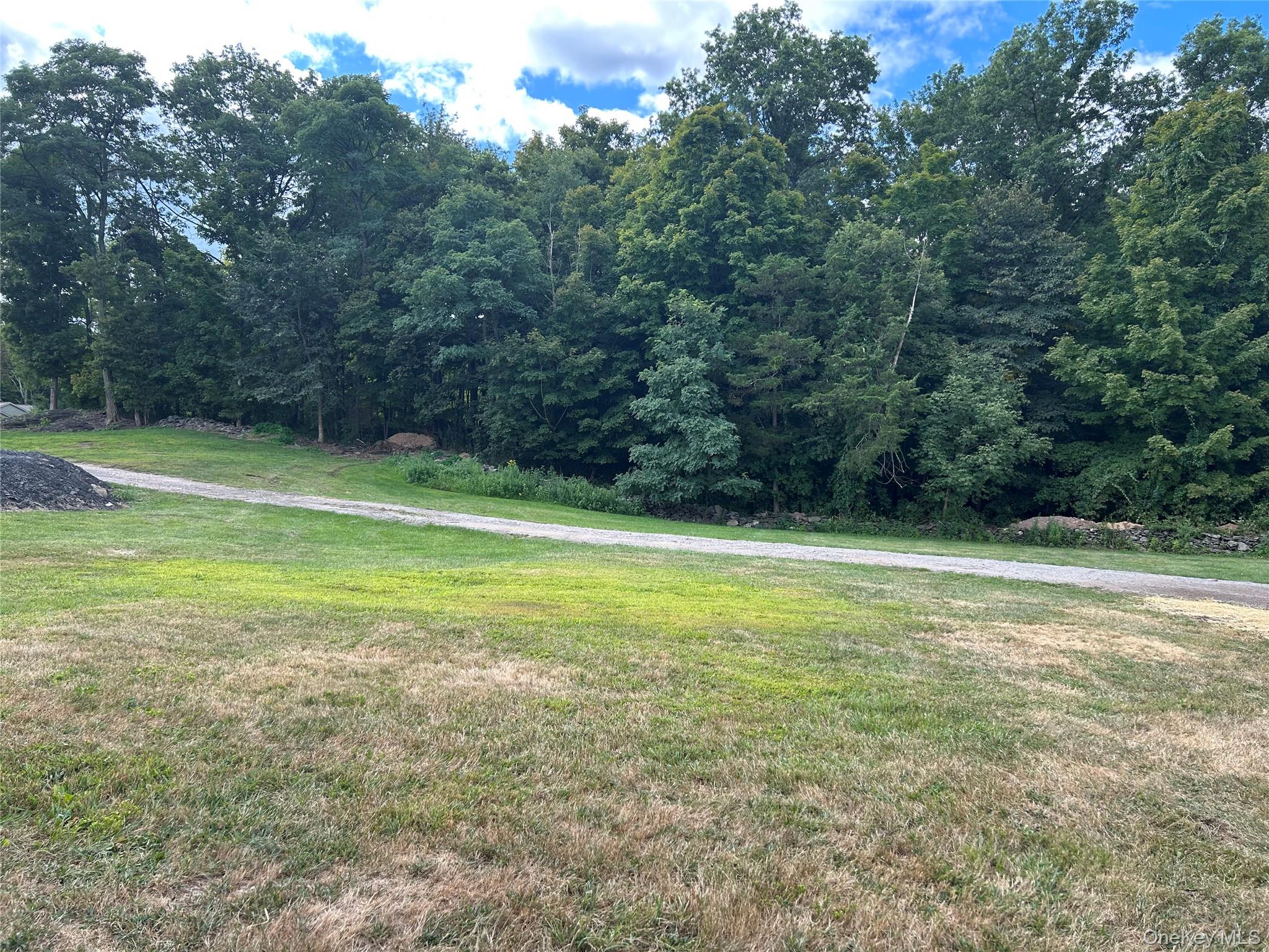 4155 Route 32, Saugerties, NY 12477