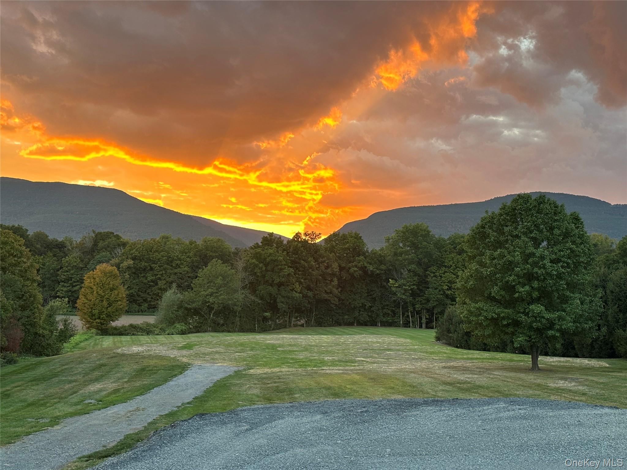 4155 Route 32, Saugerties, NY 12477