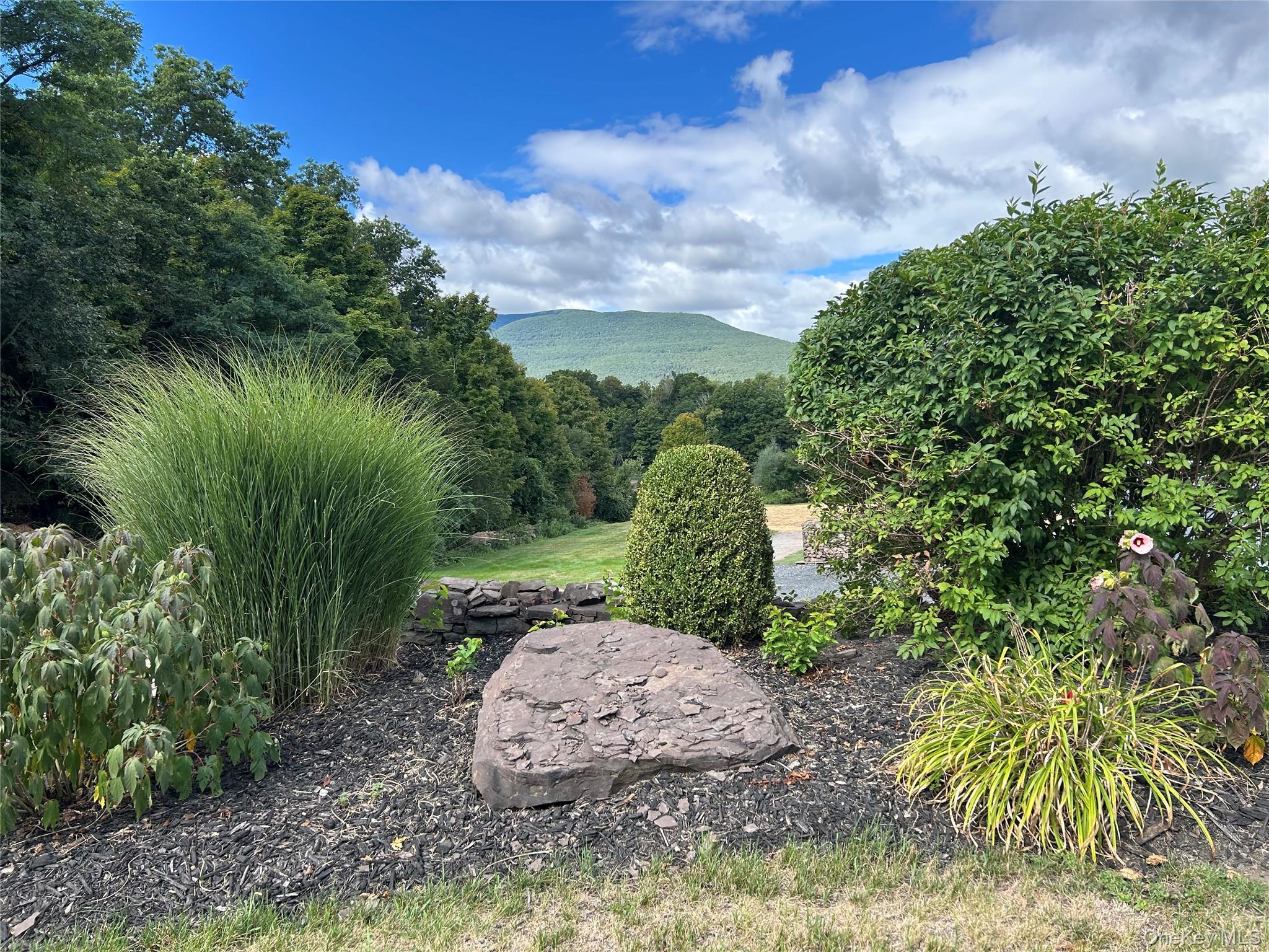 4155 Route 32, Saugerties, NY 12477